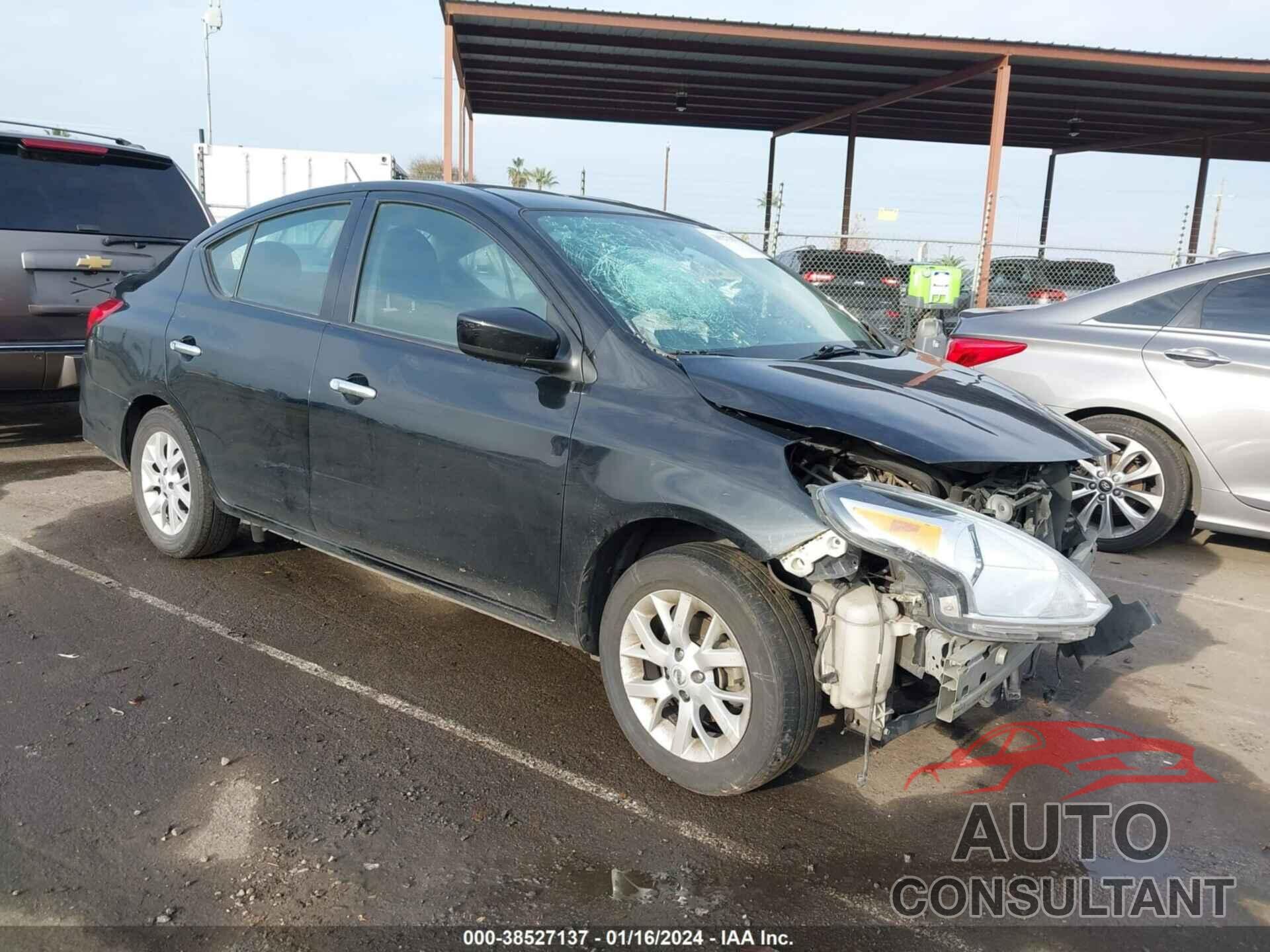 NISSAN VERSA 2018 - 3N1CN7AP9JL857315