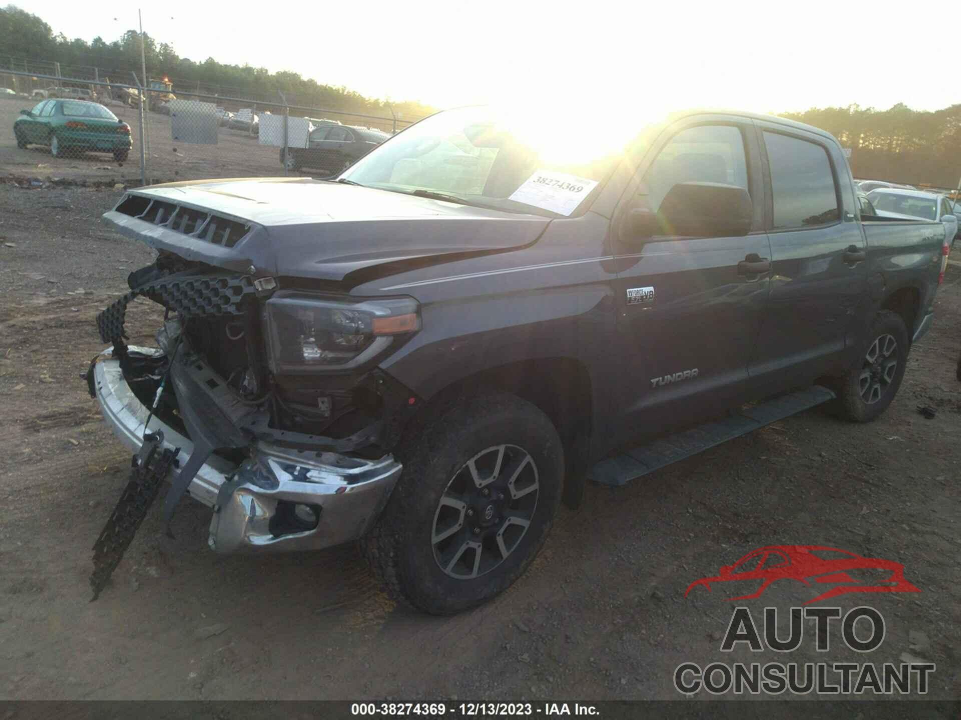 TOYOTA TUNDRA 4WD 2019 - 5TFDY5F16KX838518