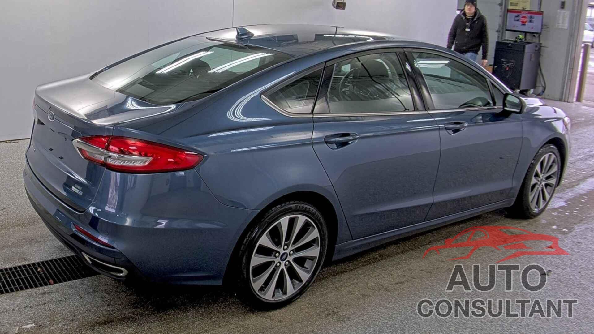 FORD FUSION 2019 - 3FA6P0T93KR154503