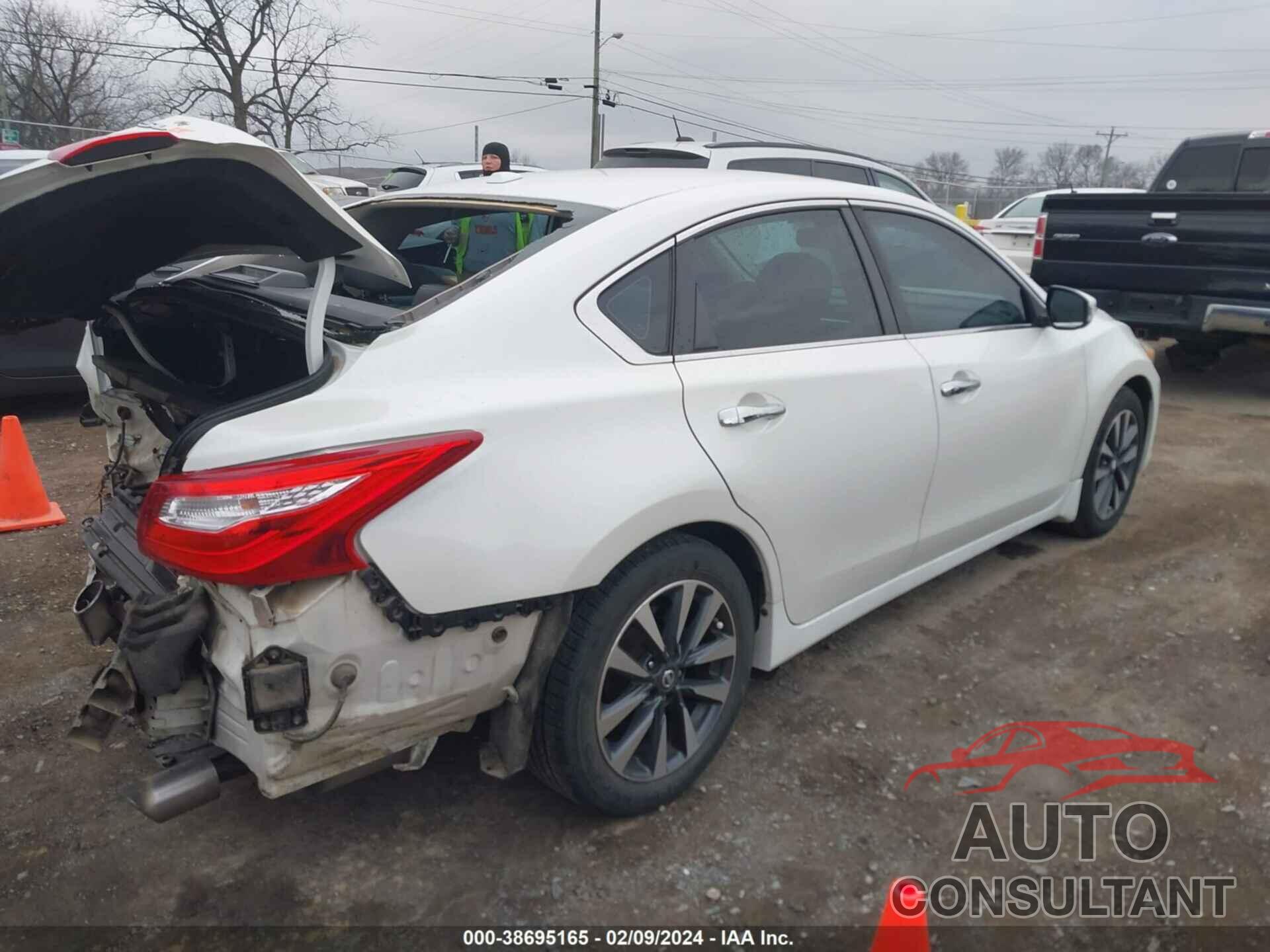 NISSAN ALTIMA 2016 - 1N4AL3AP4GC137627