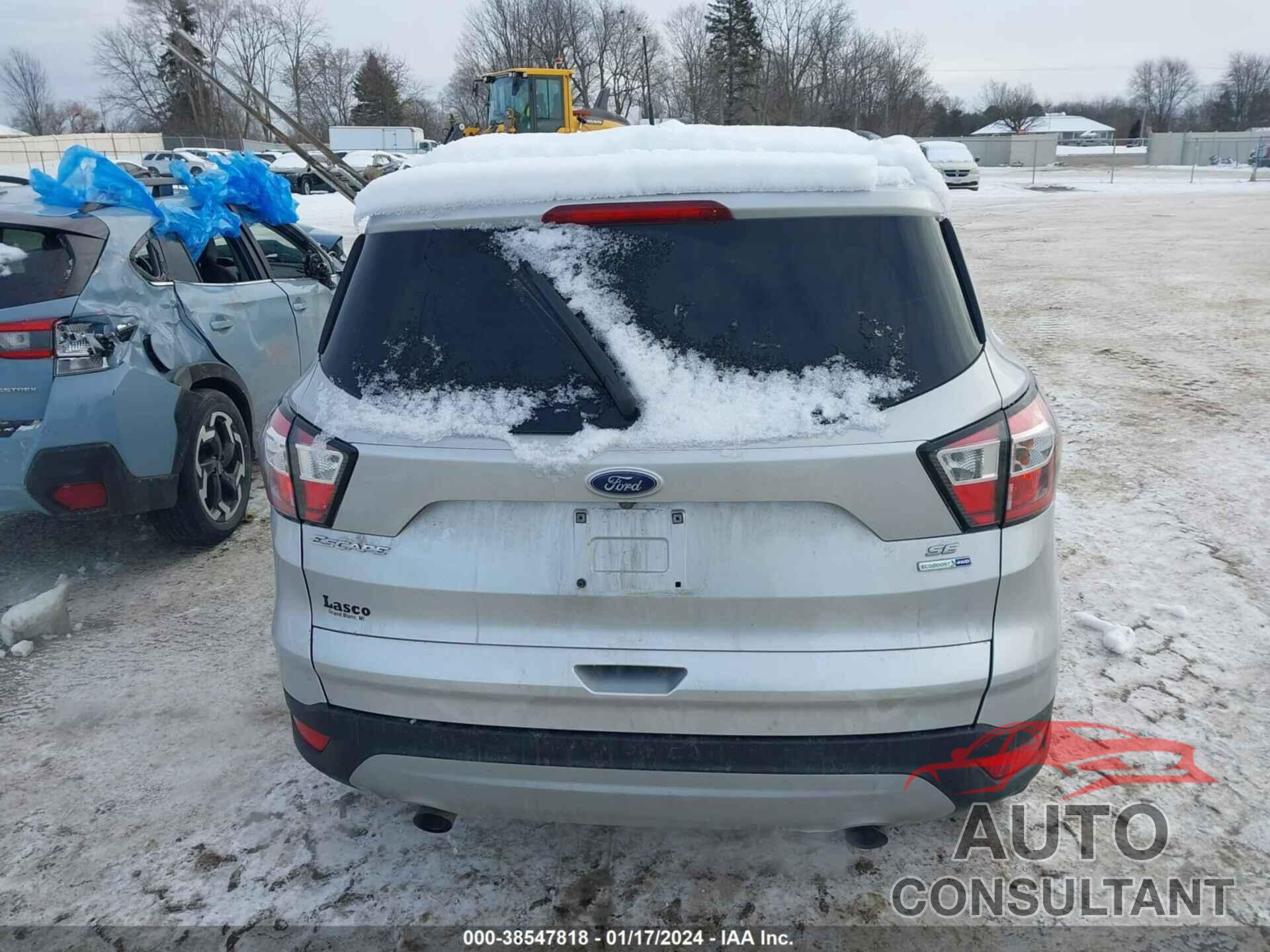 FORD ESCAPE 2018 - 1FMCU9GD3JUC46948