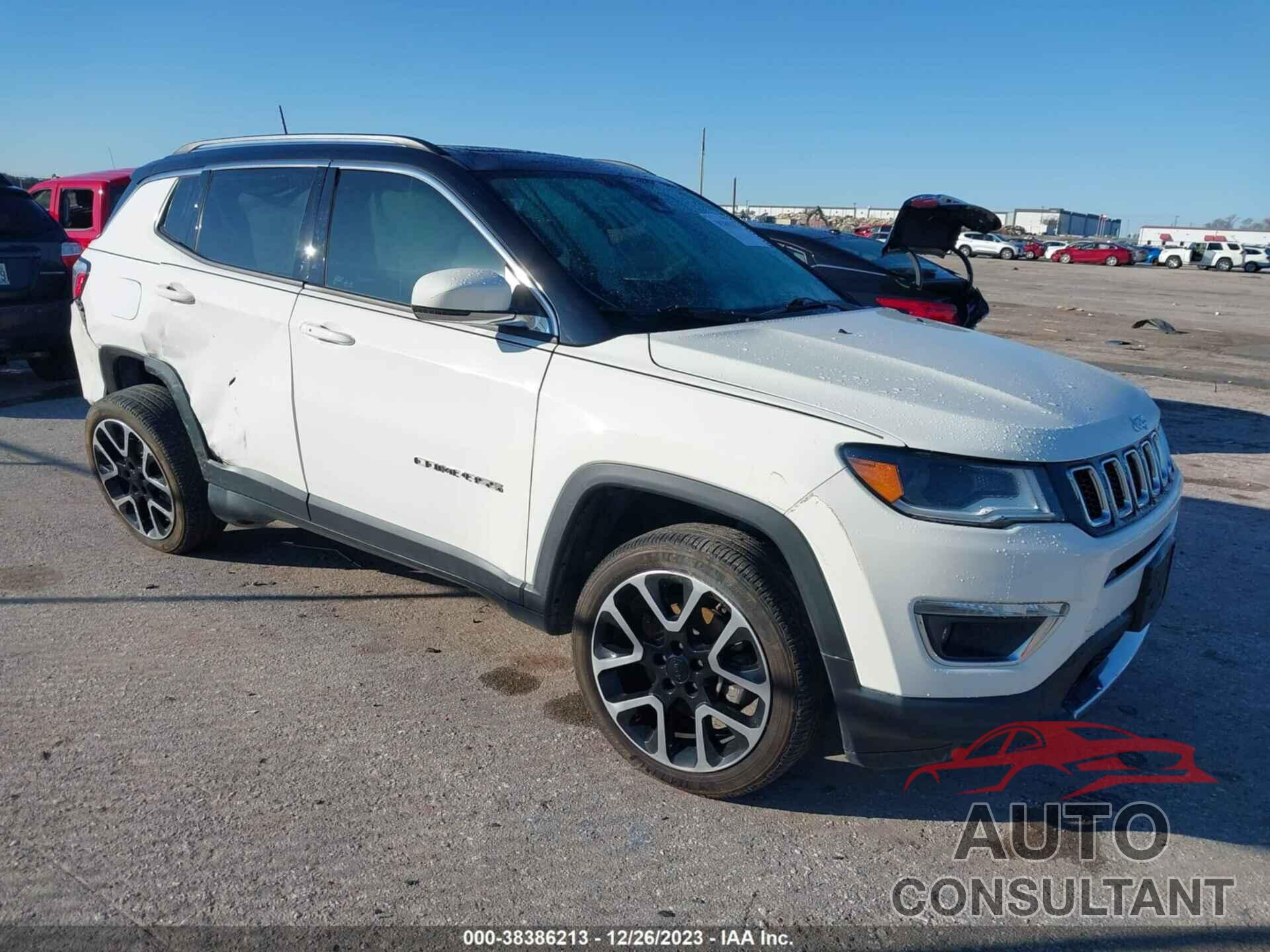 JEEP COMPASS 2018 - 3C4NJDCB7JT100687