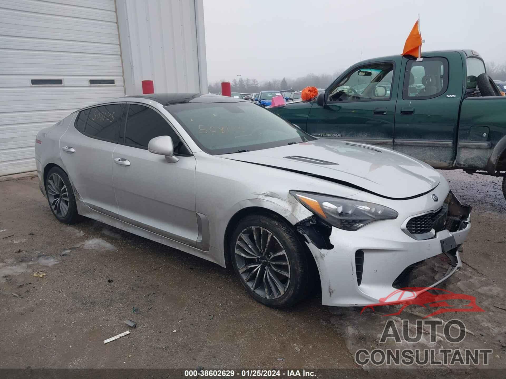 KIA STINGER 2018 - KNAE25LA3J6017582