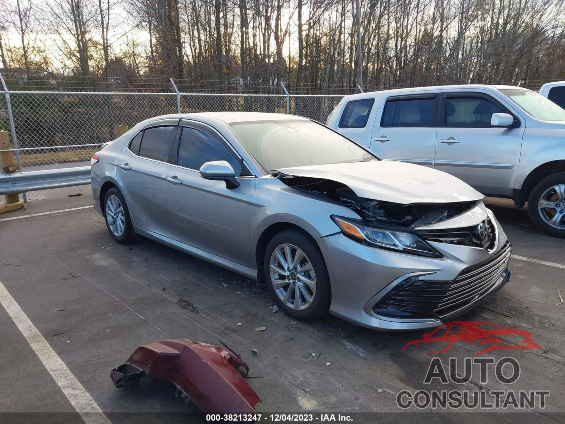 TOYOTA CAMRY 2021 - 4T1C11AK3MU553963