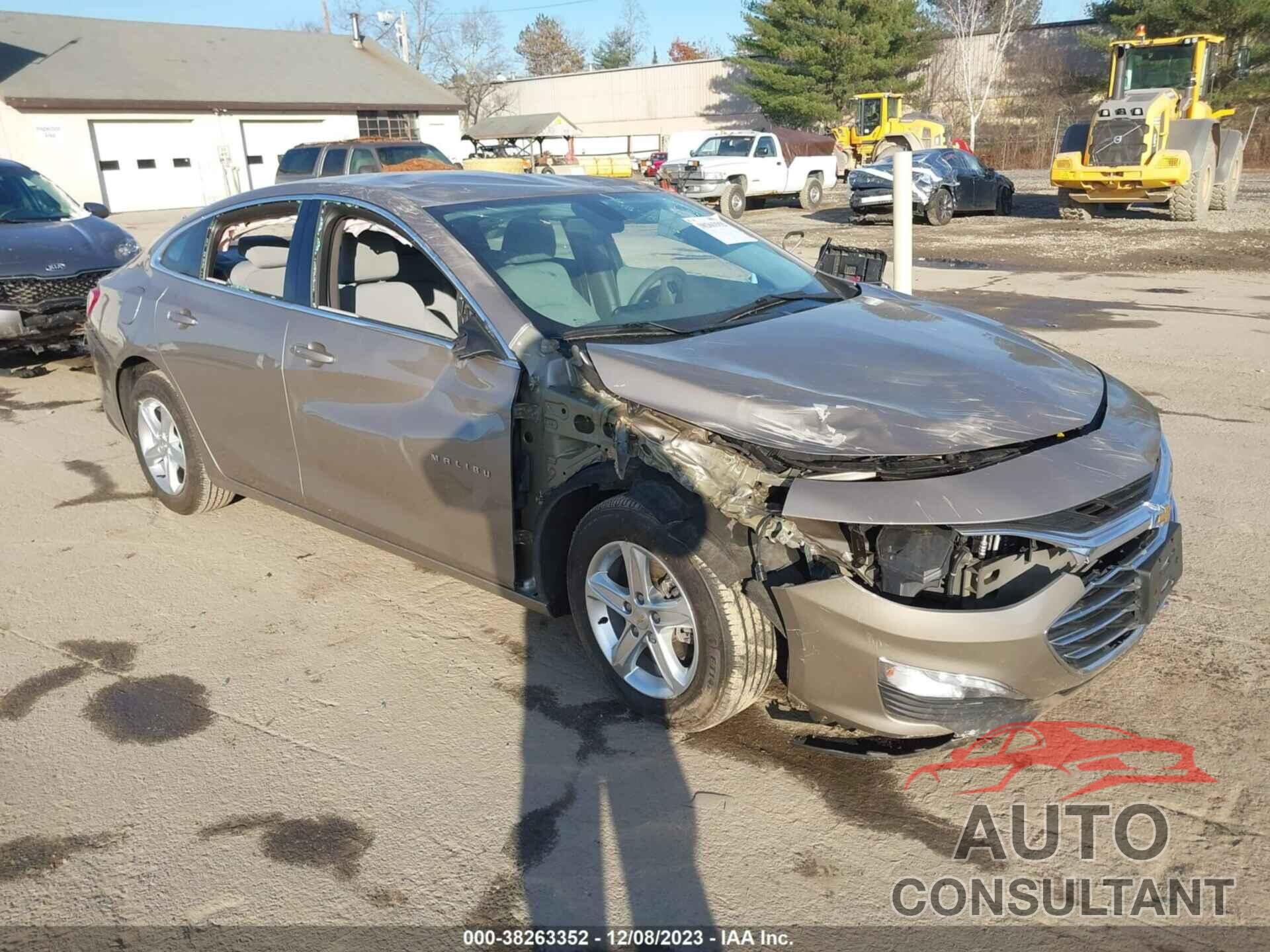 CHEVROLET MALIBU 2022 - 1G1ZD5ST2NF144100