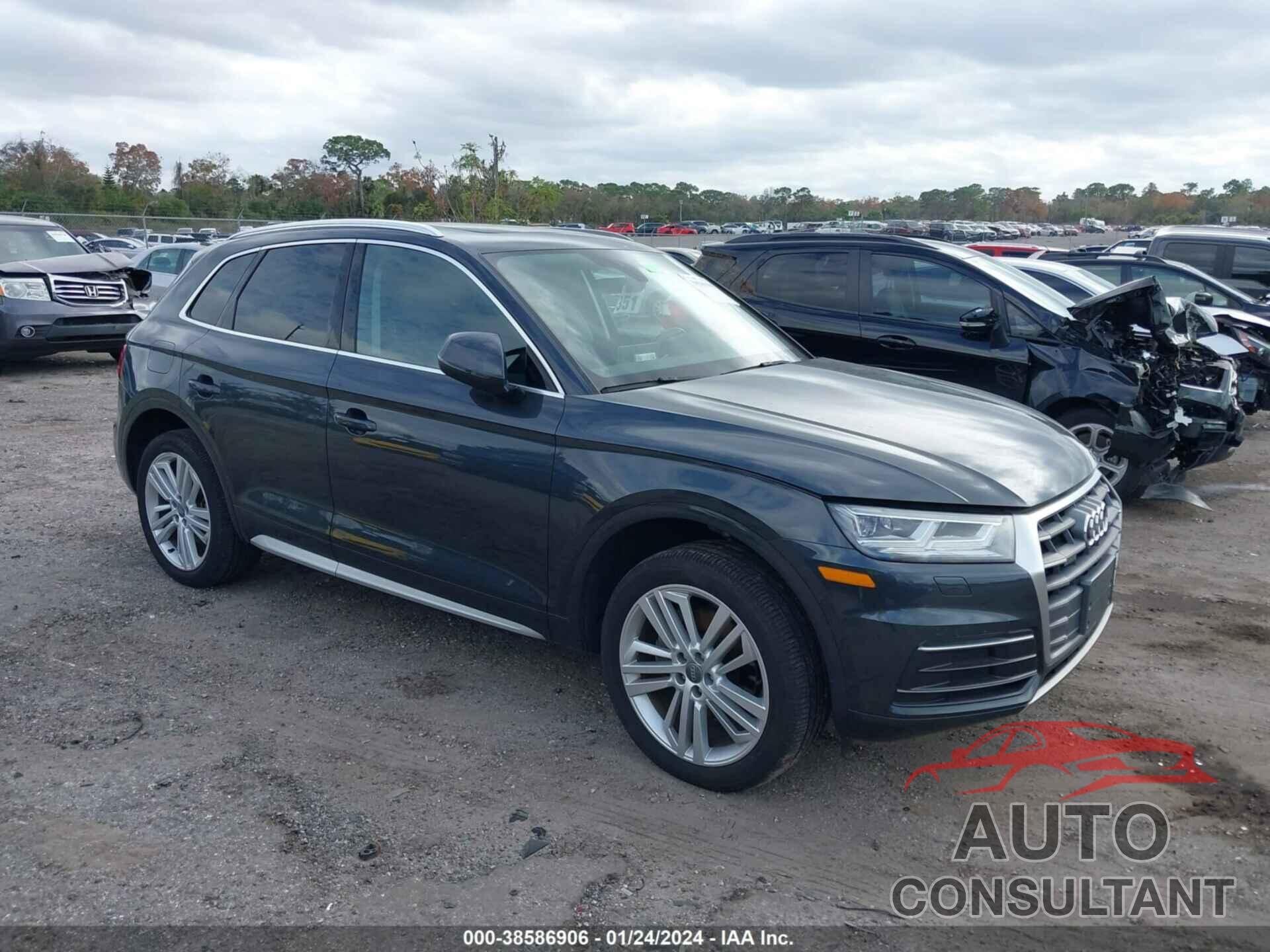 AUDI Q5 2018 - WA1BNAFY2J2102400