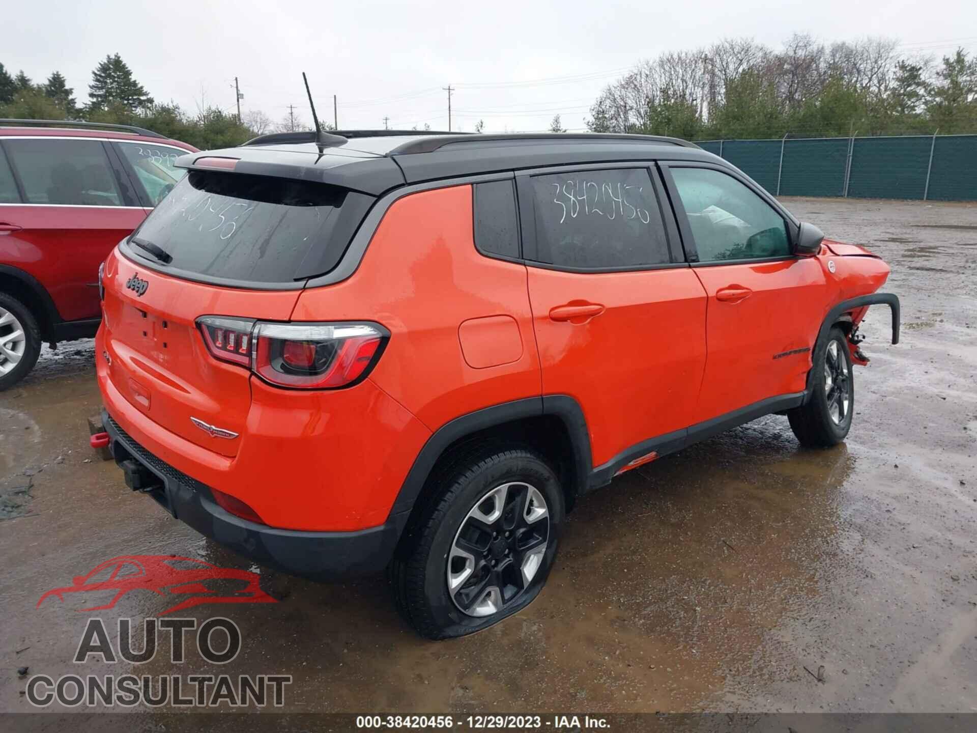 JEEP COMPASS 2018 - 3C4NJDDB4JT465598