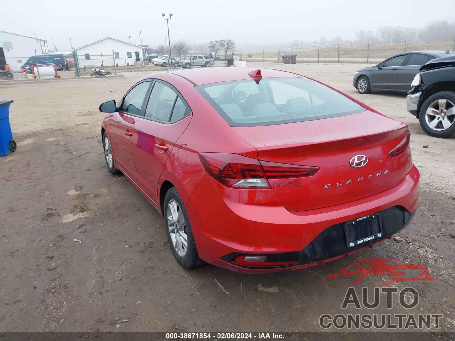 HYUNDAI ELANTRA 2020 - 5NPD84LF2LH509175