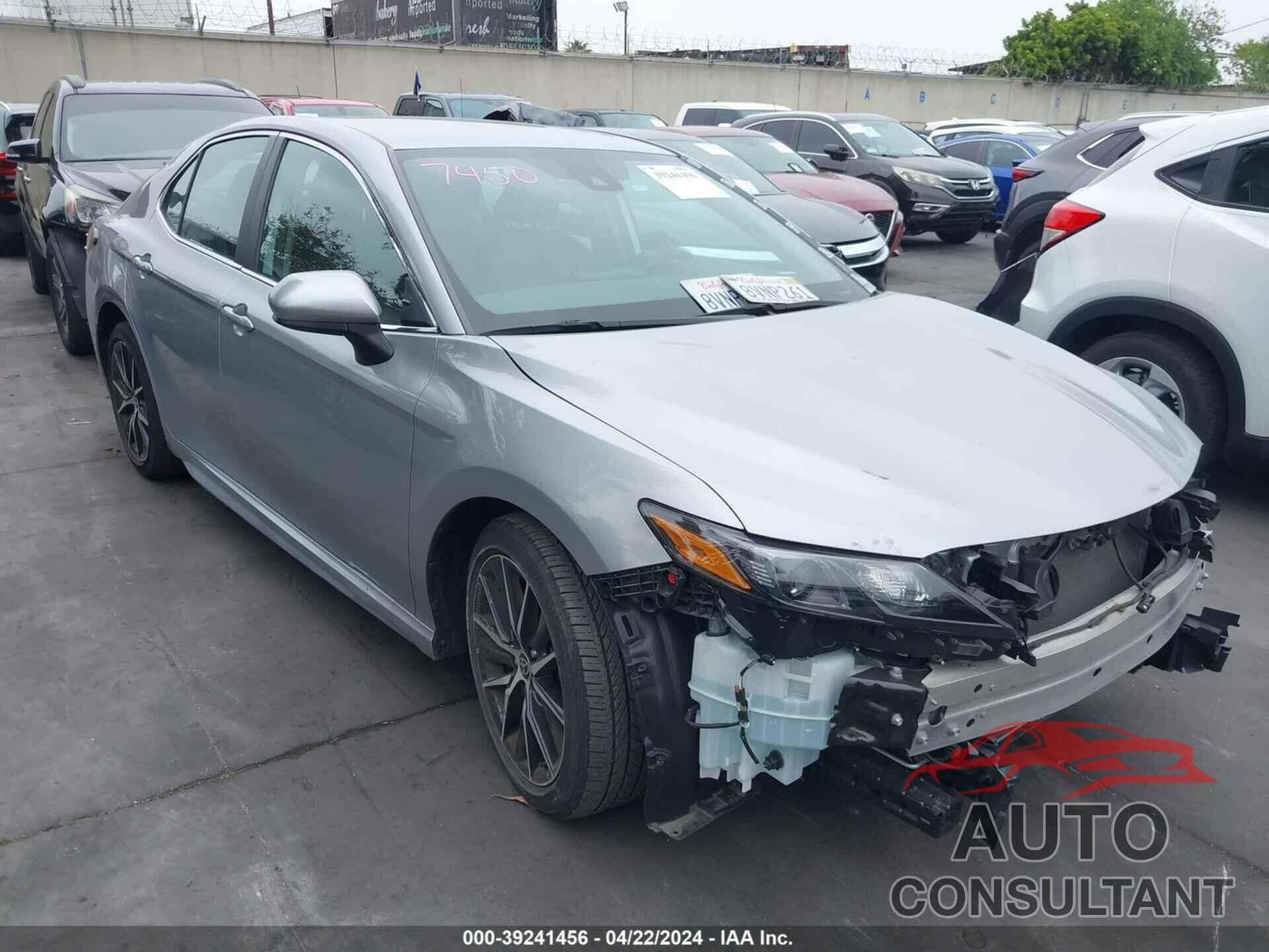 TOYOTA CAMRY 2021 - 4T1G11AK7MU425596