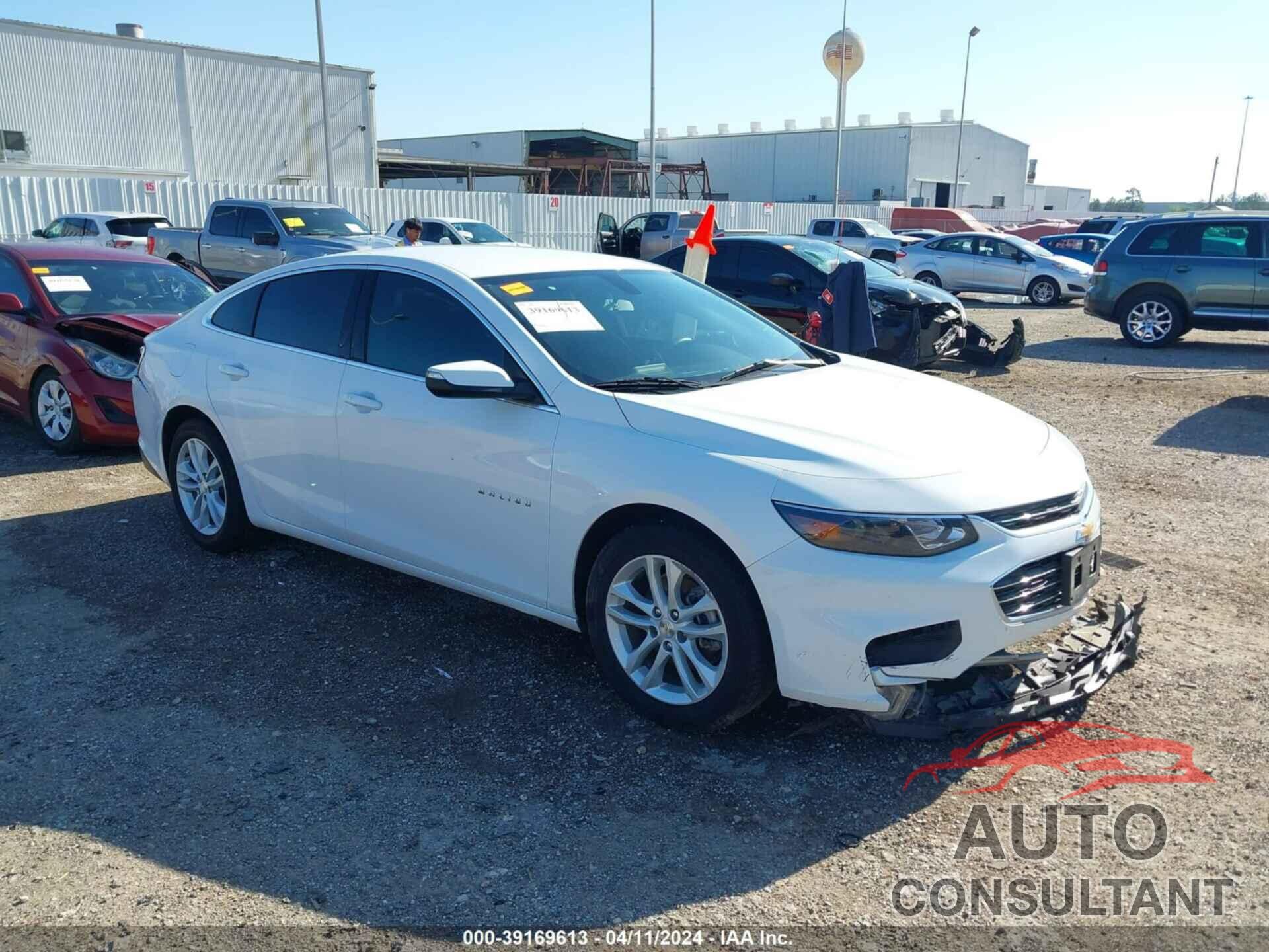 CHEVROLET MALIBU 2018 - 1G1ZD5ST1JF267171