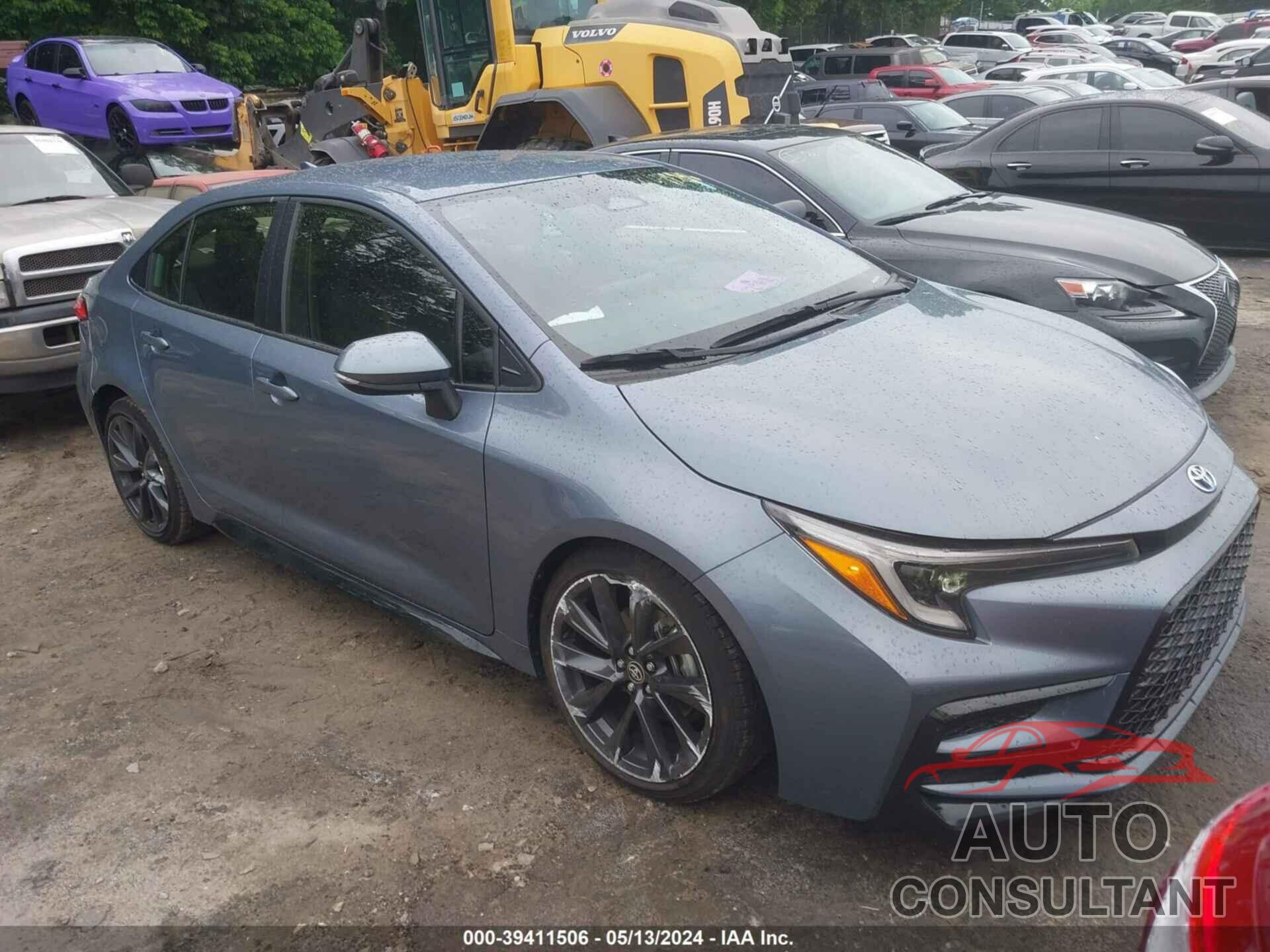 TOYOTA COROLLA 2024 - JTDBCMFE6R3037558