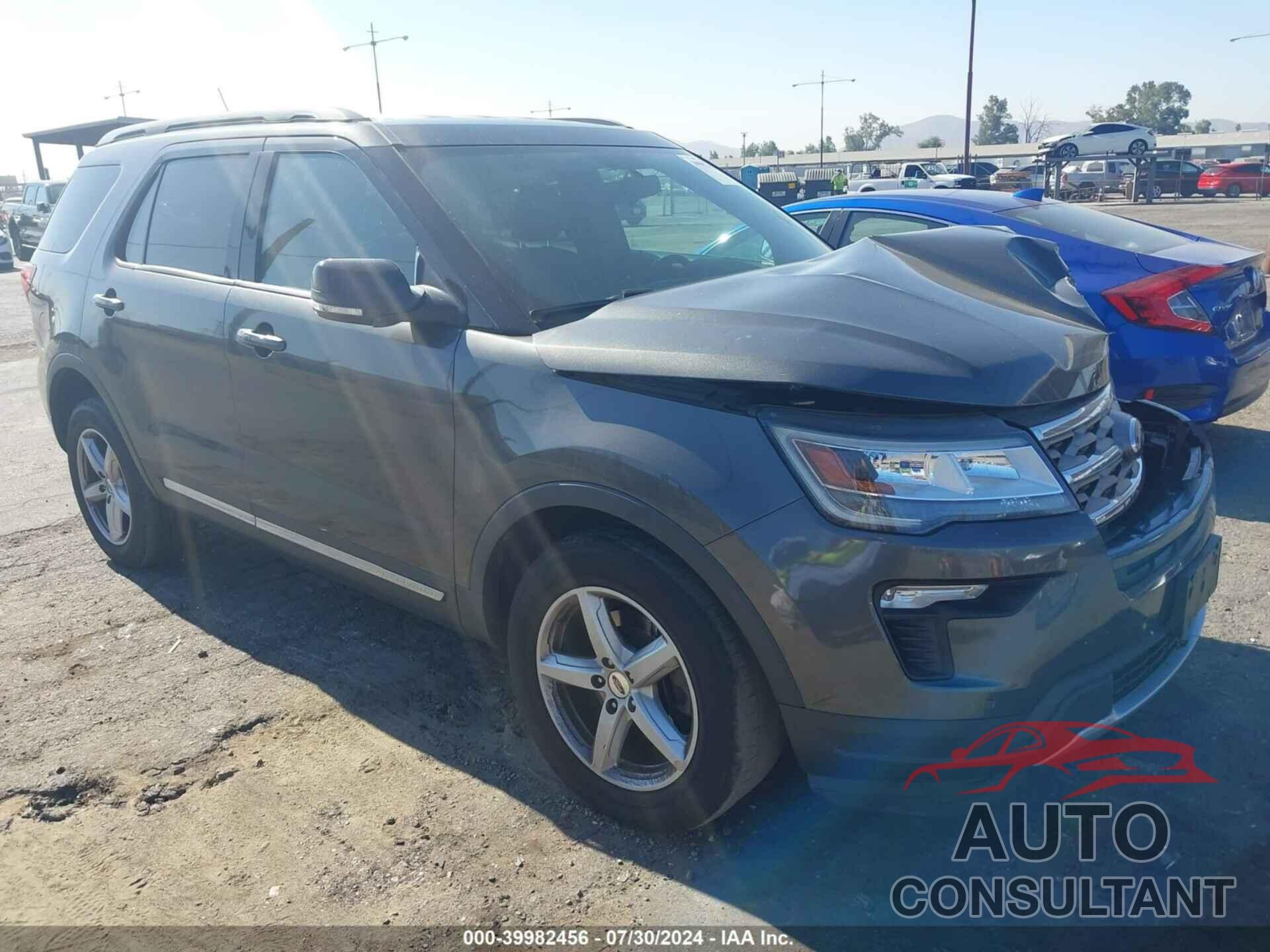 FORD EXPLORER 2018 - 1FM5K7D88JGA35902