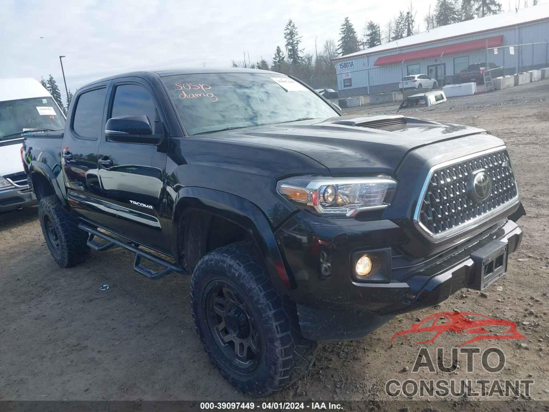 TOYOTA TACOMA 2018 - 5TFCZ5AN4JX142614