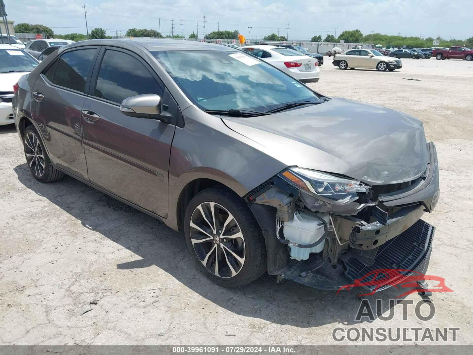 TOYOTA COROLLA 2018 - 5YFBURHE8JP789362
