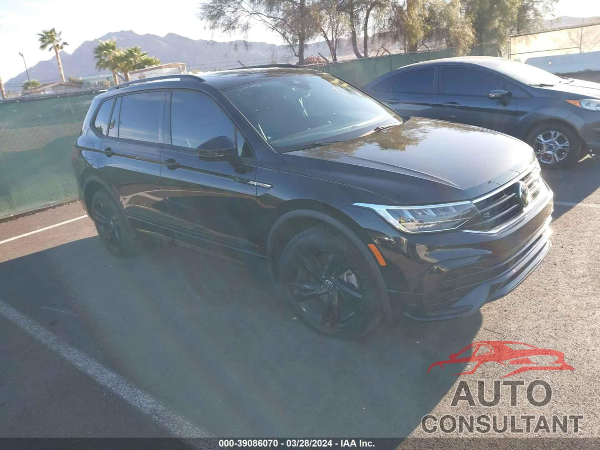 VOLKSWAGEN TIGUAN 2023 - 3VVCB7AX3PM038472