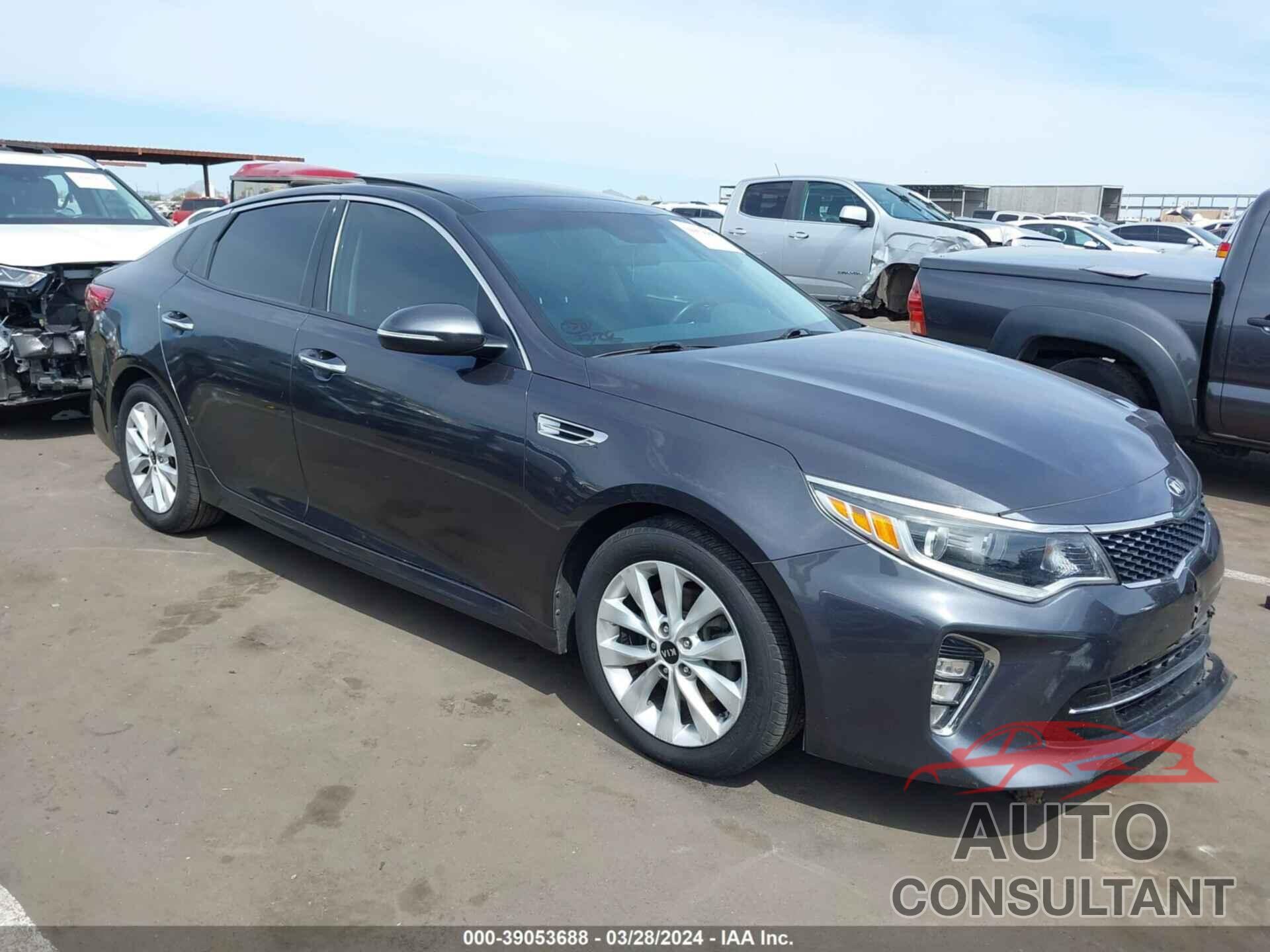 KIA OPTIMA 2018 - 5XXGT4L38JG188351