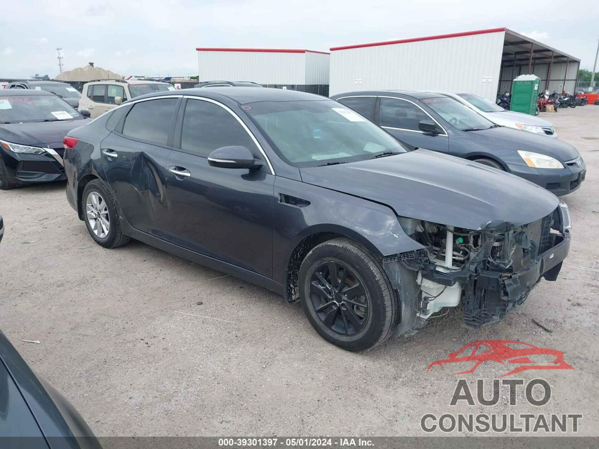 KIA OPTIMA 2017 - KNAGT4L32H5161853