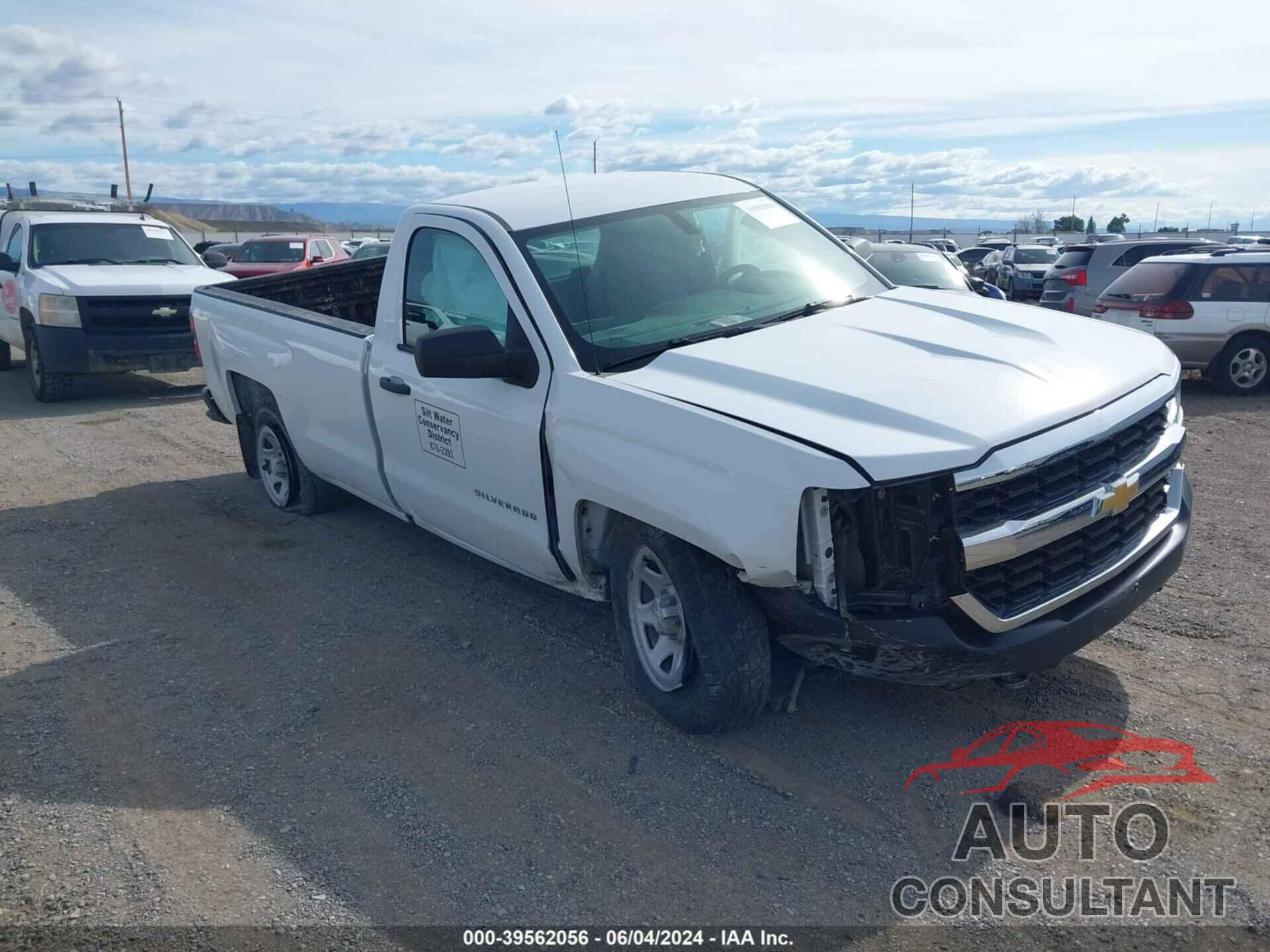CHEVROLET SILVERADO 1500 2018 - 1GCNKNECXJZ270558