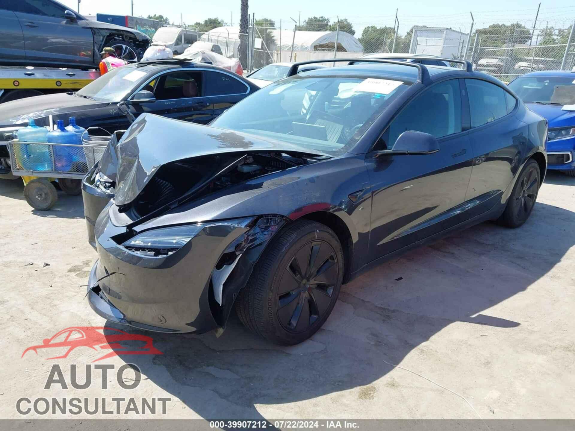 TESLA MODEL 3 2024 - 5YJ3E1EA2RF749483
