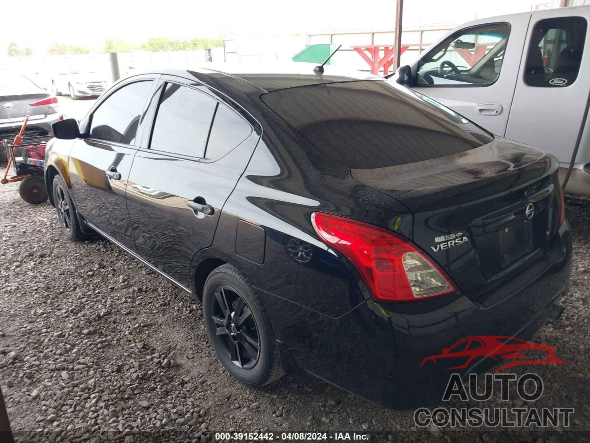 NISSAN VERSA 2019 - 3N1CN7APXKL837835