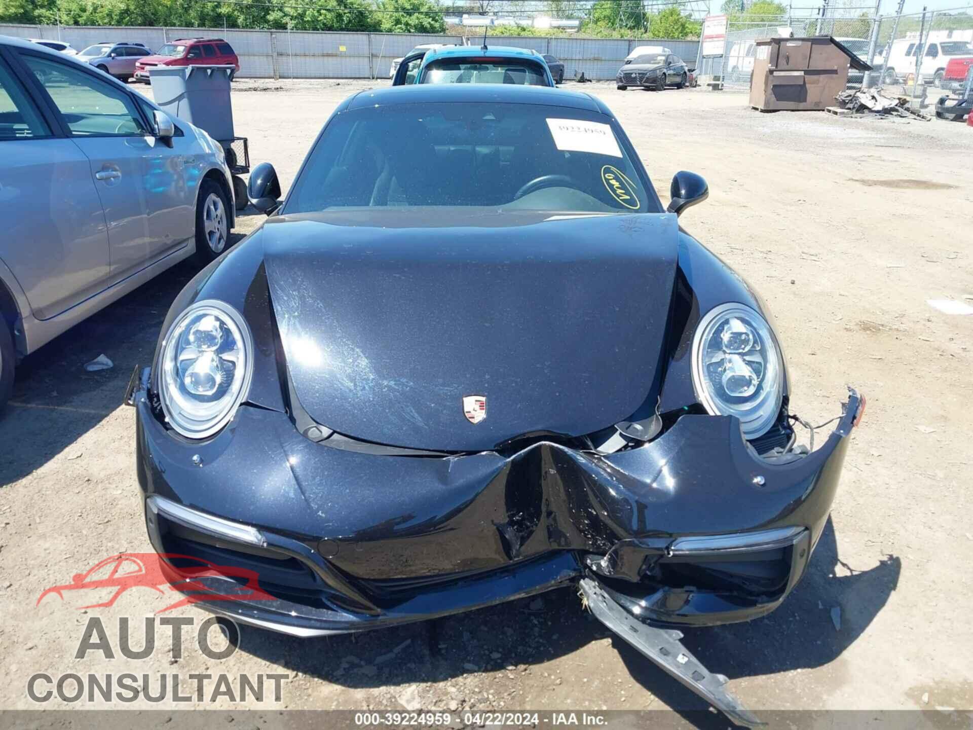 PORSCHE 911 2017 - WP0AA2A95HS108477