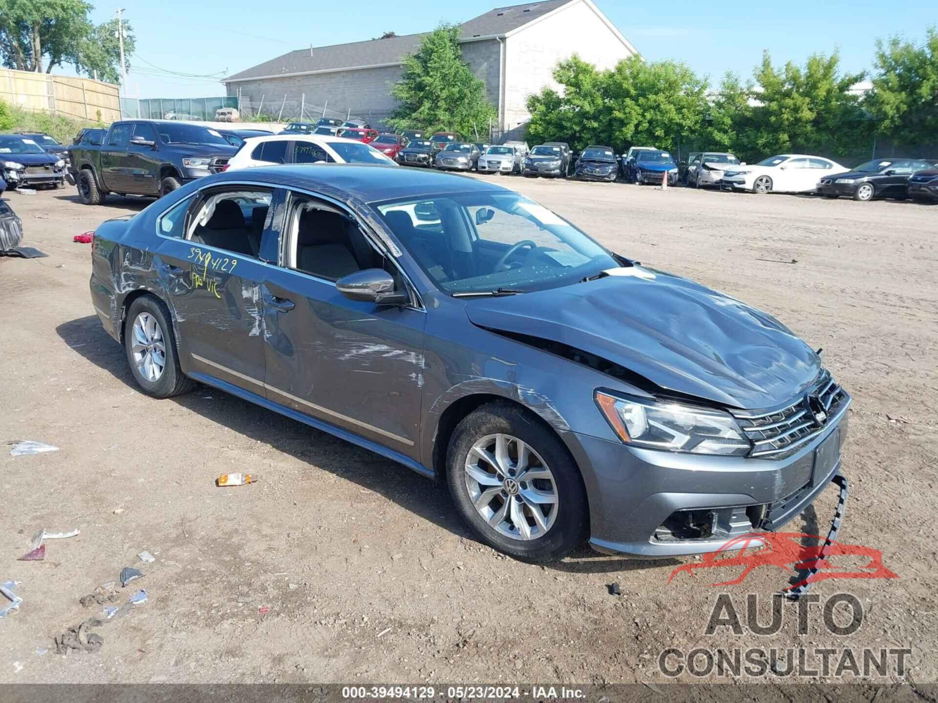 VOLKSWAGEN PASSAT 2017 - 1VWAT7A3XHC006165