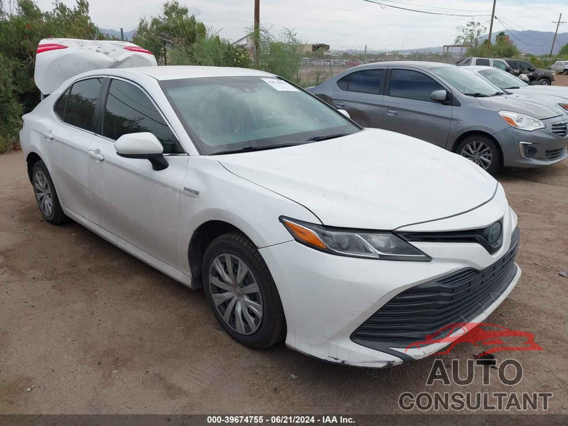 TOYOTA CAMRY HYBRID 2018 - 4T1B31HK6JU002420