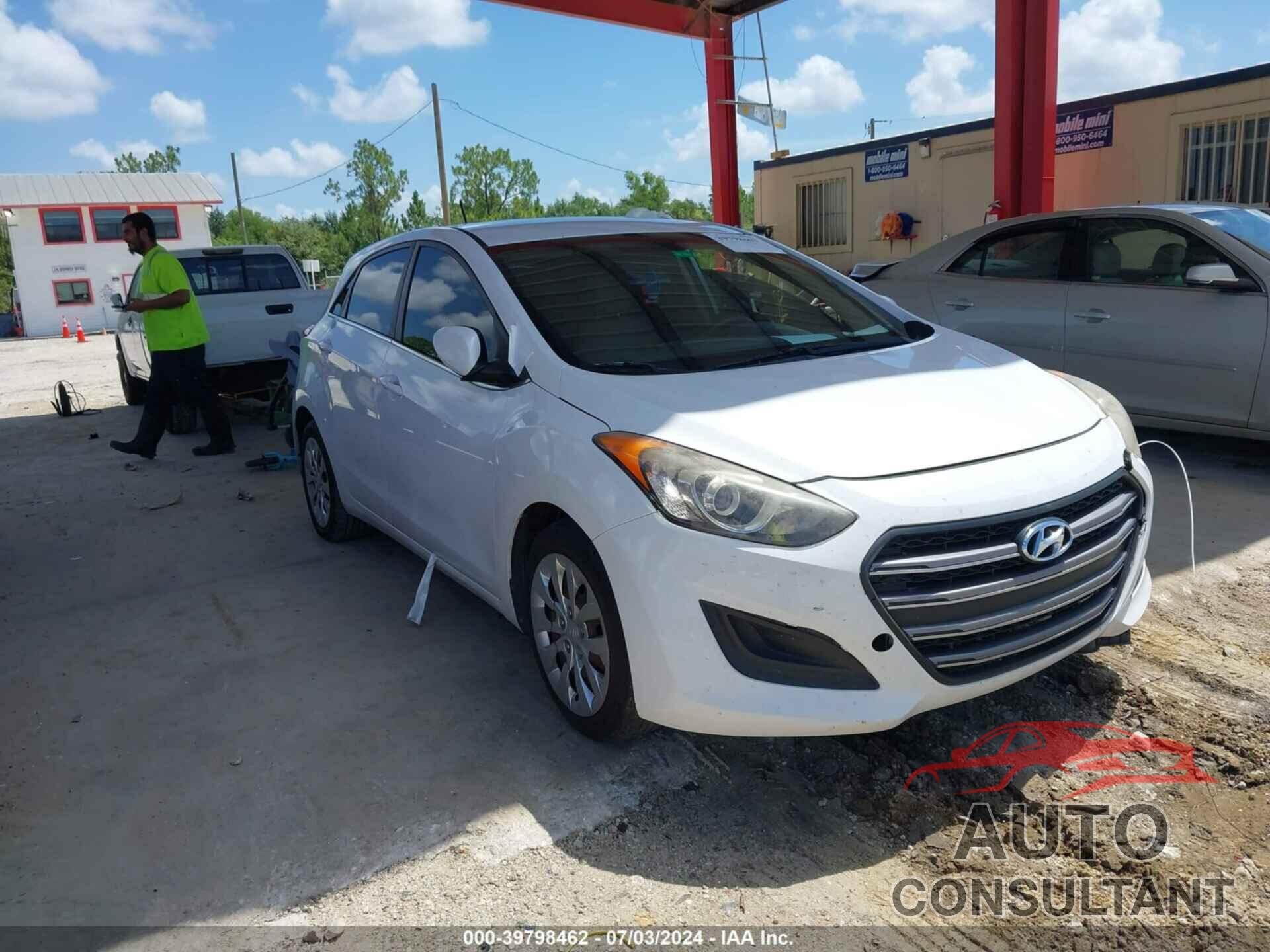 HYUNDAI ELANTRA GT 2016 - KMHD35LH4GU305796