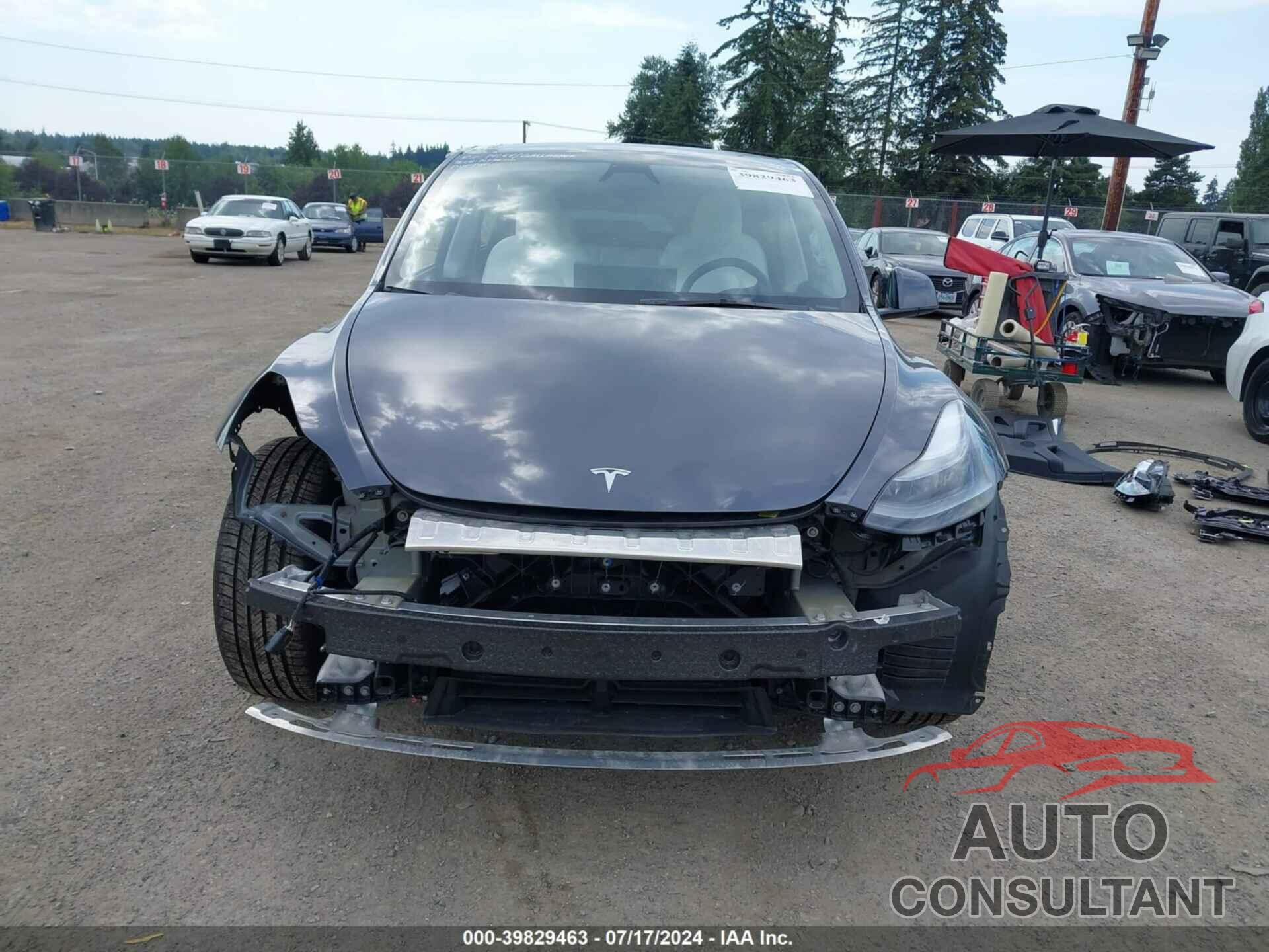 TESLA MODEL Y 2023 - 7SAYGDEF4PF903186