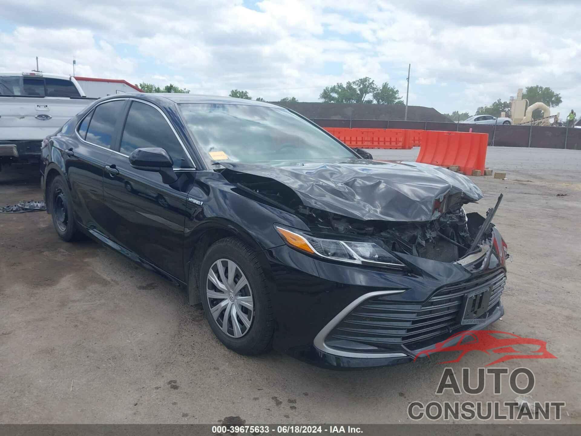 TOYOTA CAMRY 2021 - 4T1C31AK1MU021475
