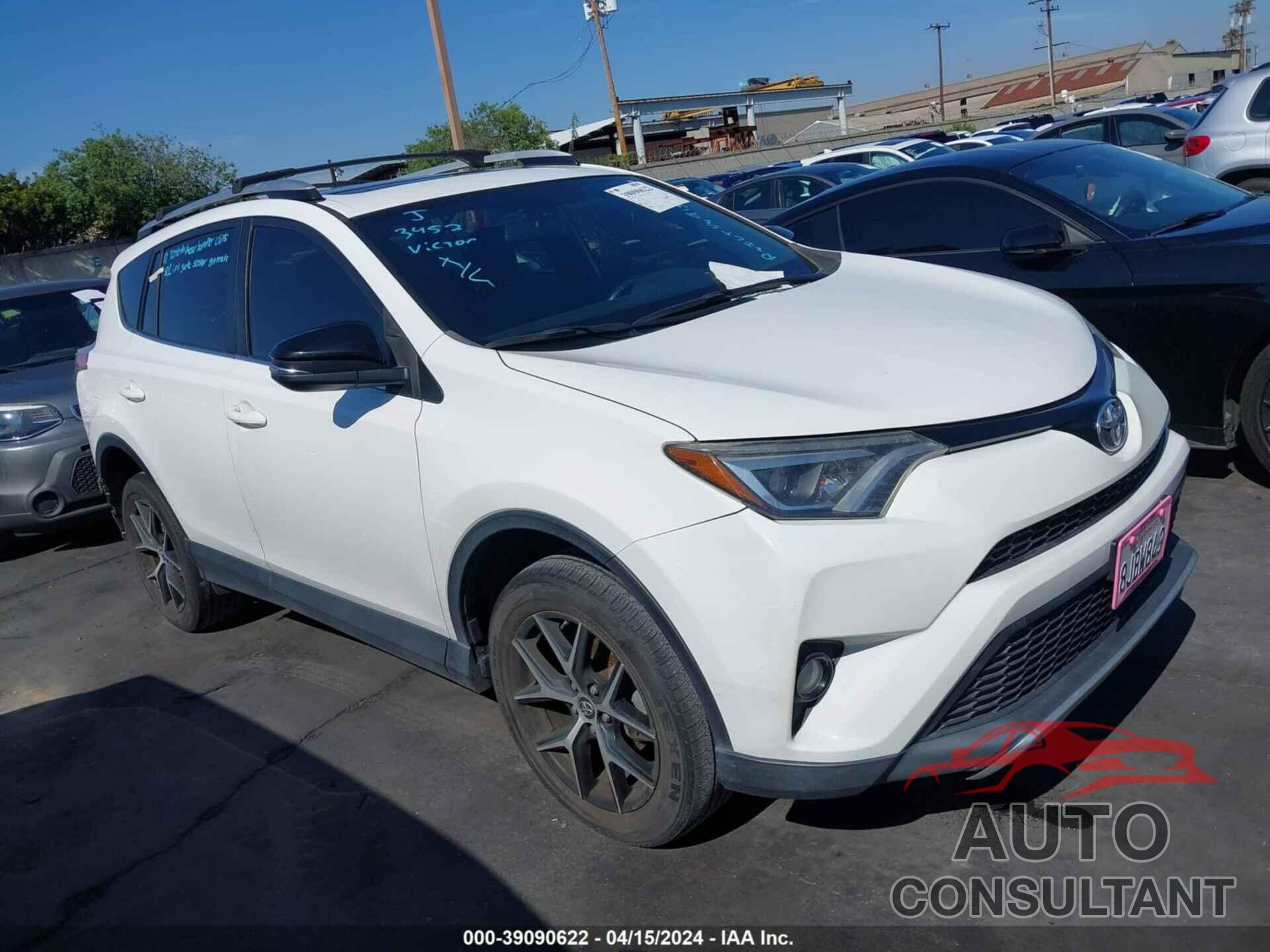 TOYOTA RAV4 2016 - JTMNFREV9GJ063759