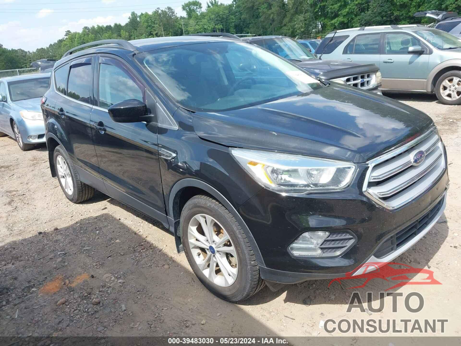 FORD ESCAPE 2018 - 1FMCU9GD1JUB05571