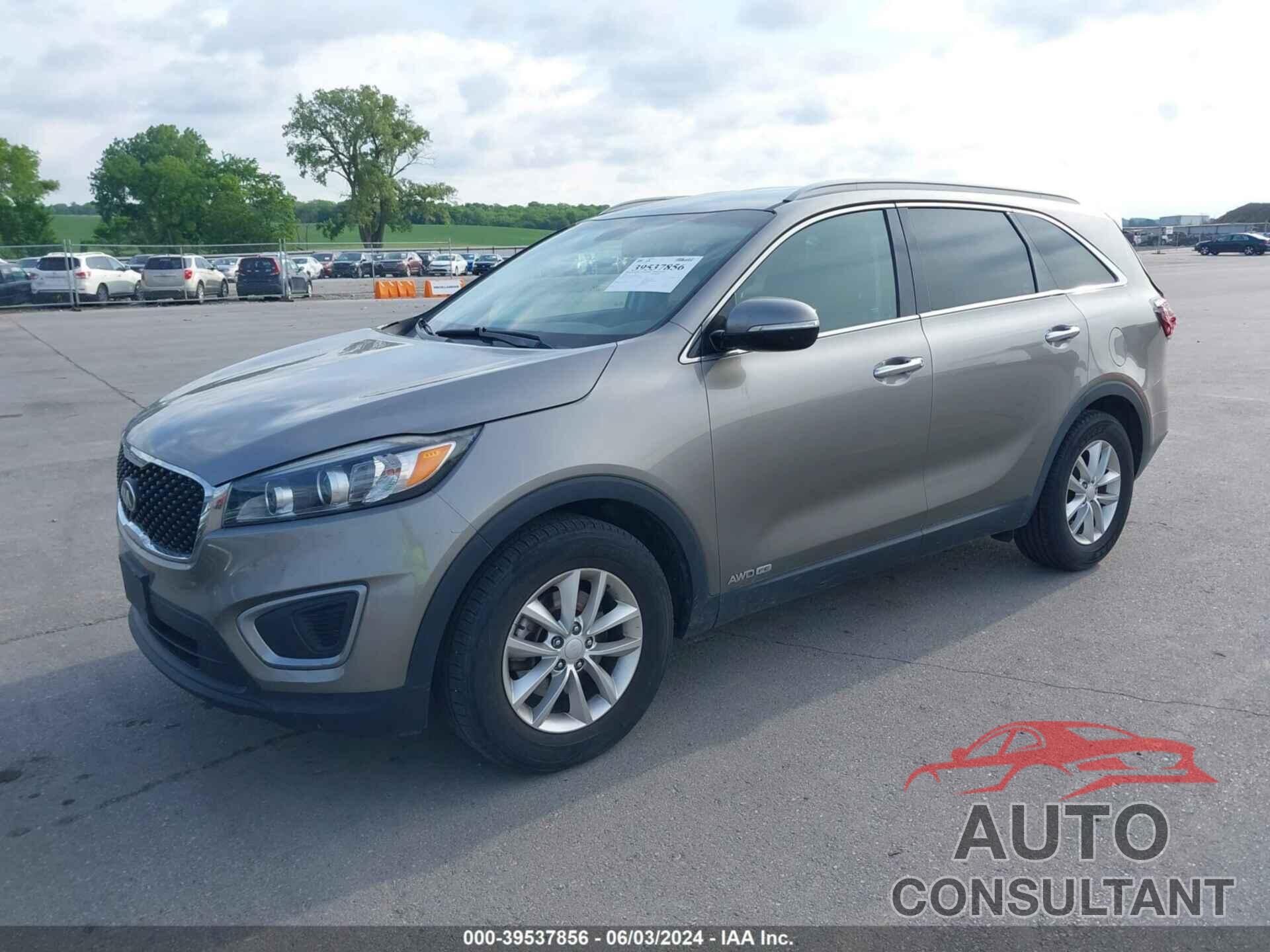 KIA SORENTO 2016 - 5XYPGDA50GG037808
