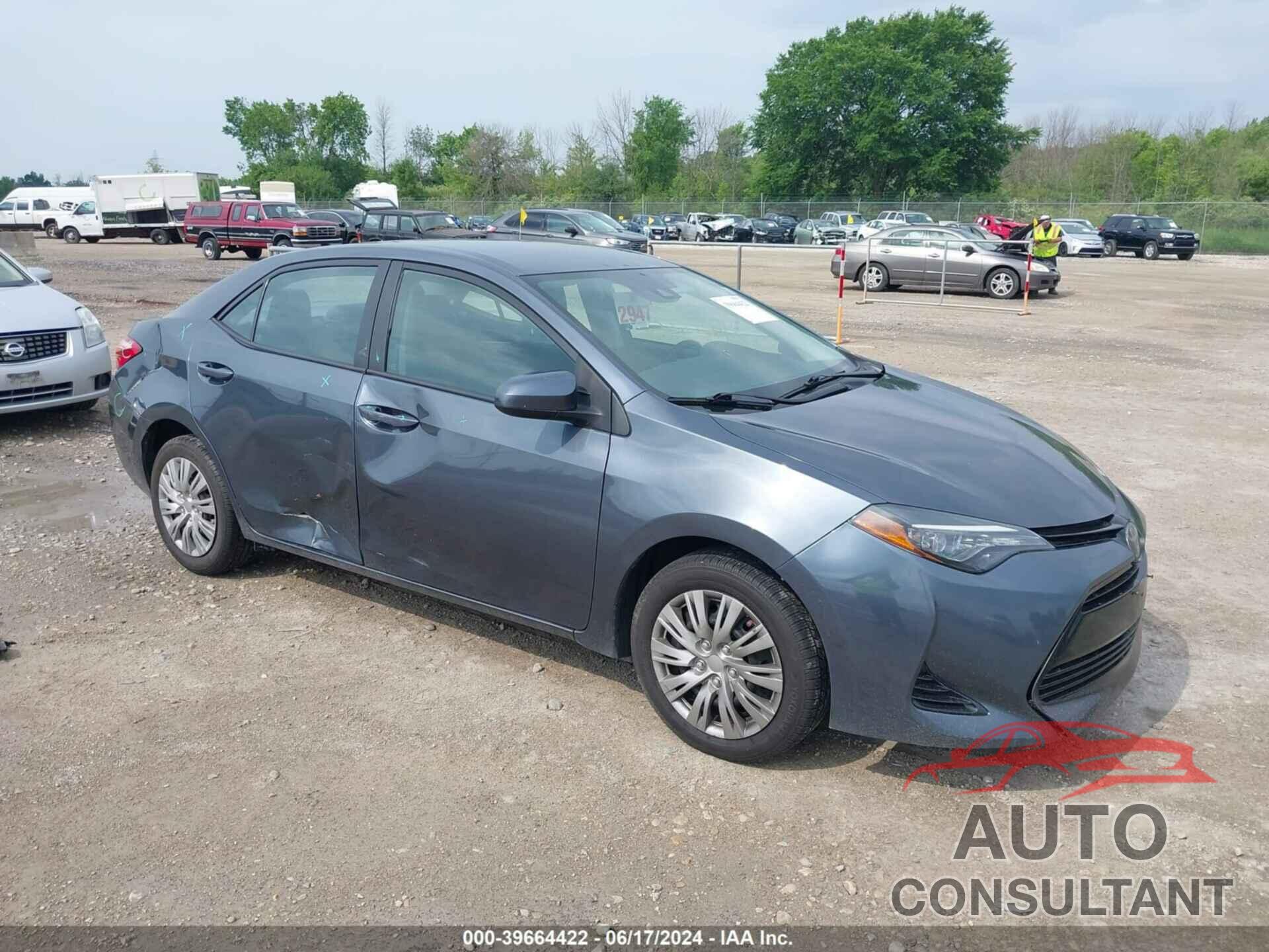 TOYOTA COROLLA 2018 - 2T1BURHE6JC036171