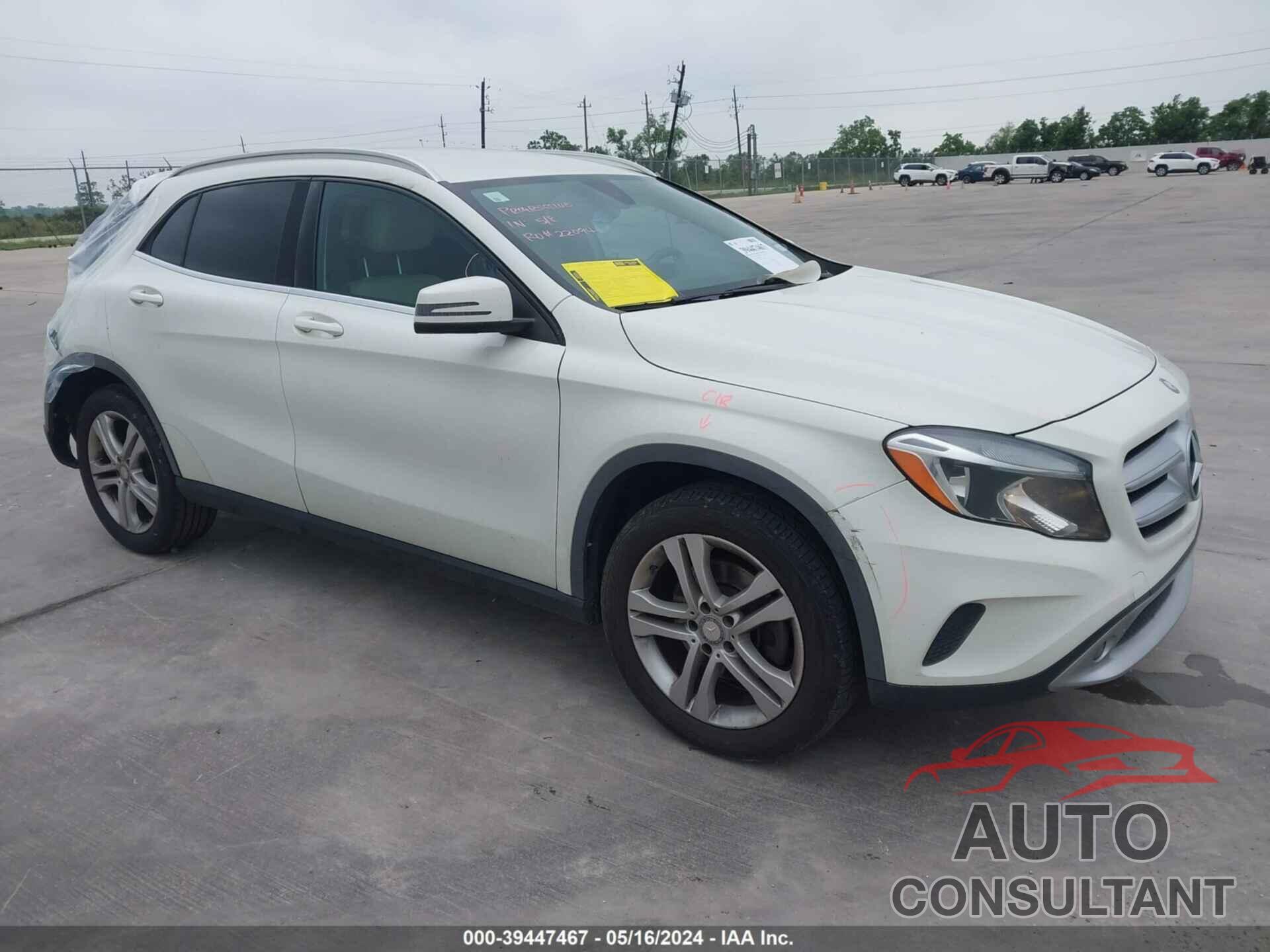 MERCEDES-BENZ GLA 250 2017 - WDCTG4EB2HJ318521