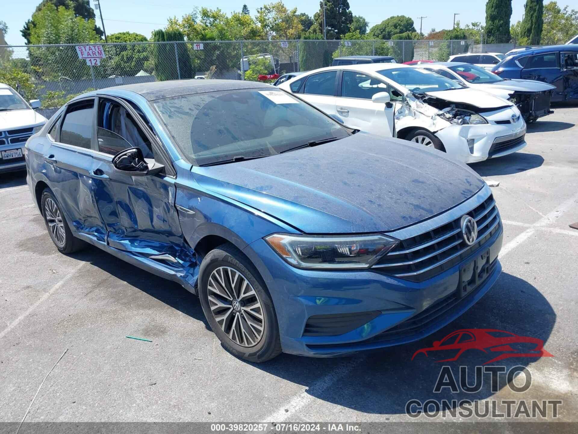 VOLKSWAGEN JETTA 2019 - 3VWE57BU8KM075090