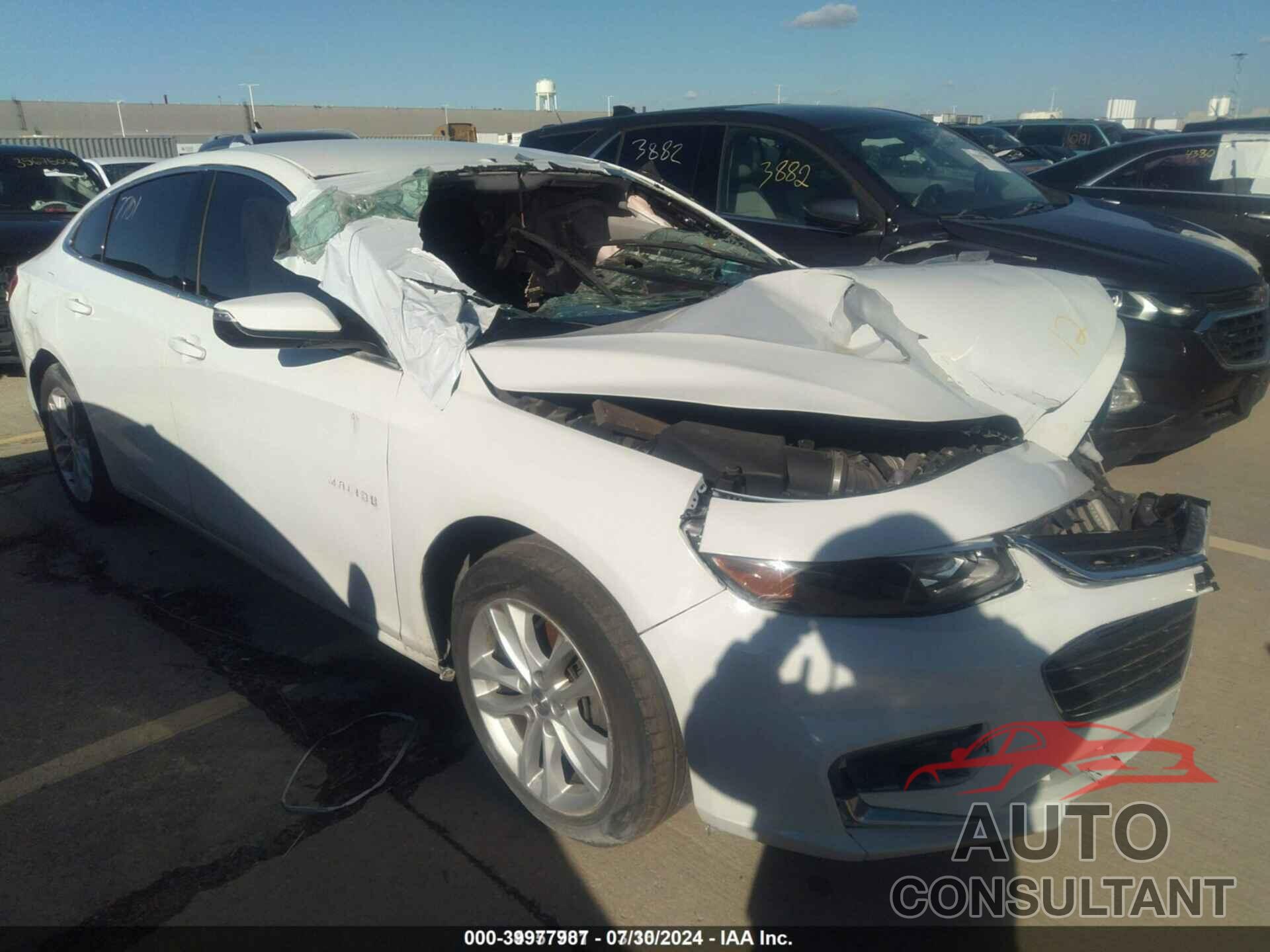 CHEVROLET MALIBU 2018 - 1G1ZD5ST0JF167787