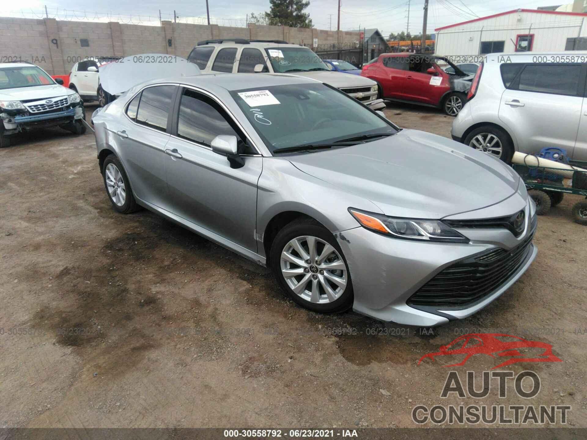 TOYOTA CAMRY 2020 - 4T1C11AK8LU966573