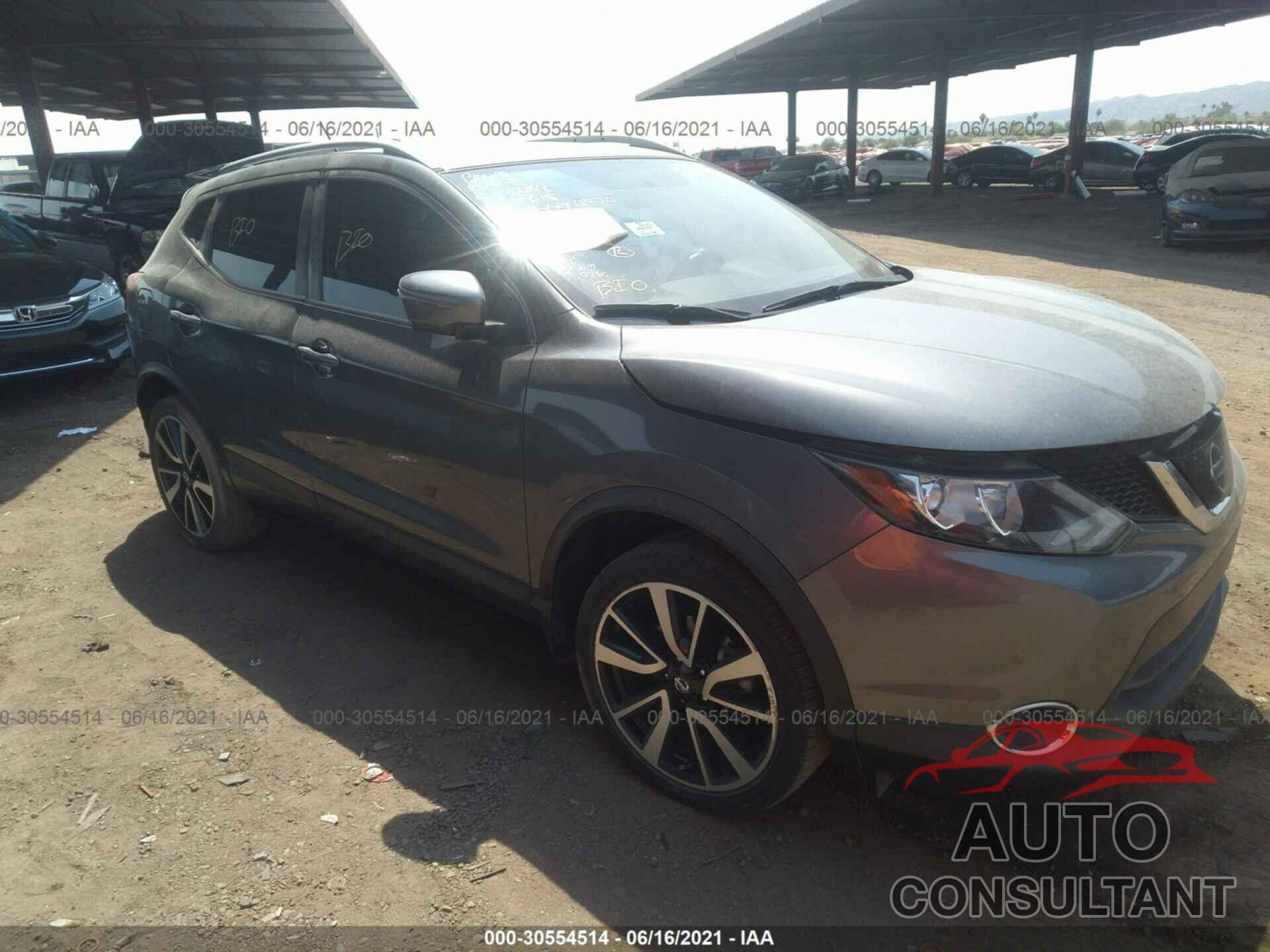 NISSAN ROGUE SPORT 2018 - JN1BJ1CPXJW185373