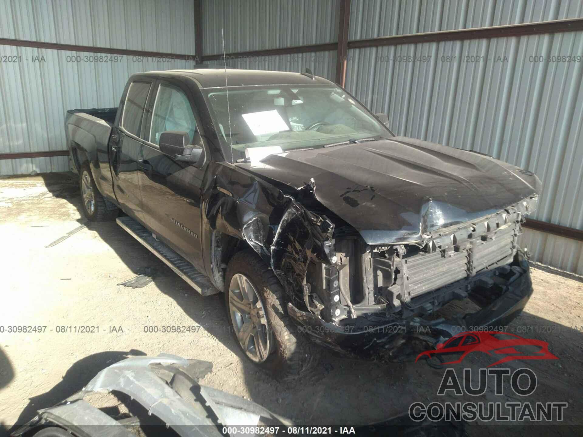 CHEVROLET SILVERADO 1500 2018 - 1GCRCPEC9JZ271517