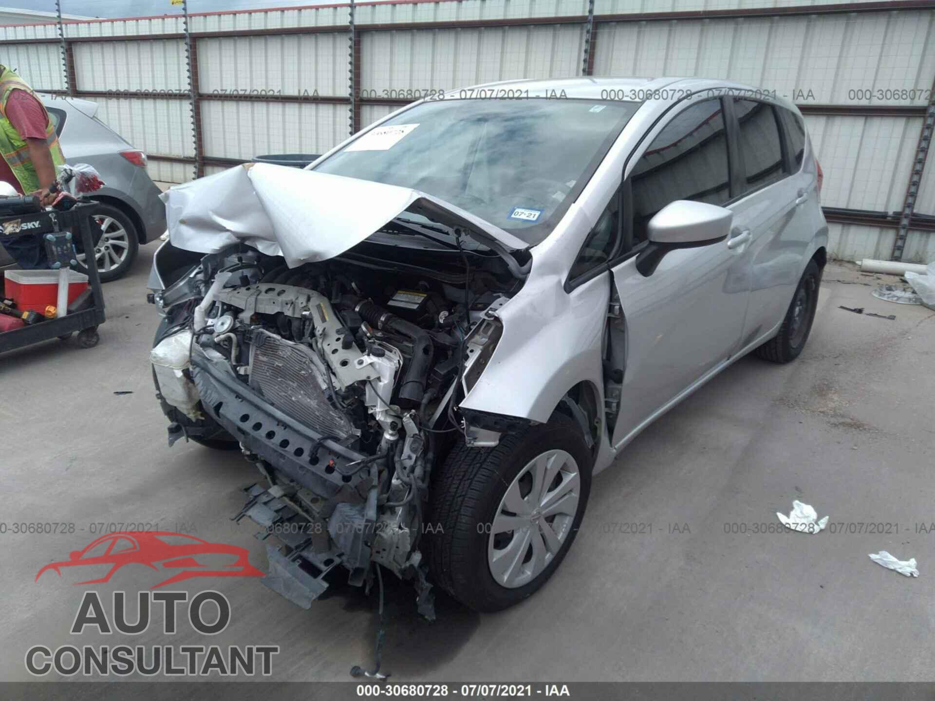 NISSAN VERSA NOTE 2017 - 3N1CE2CP5HL366184