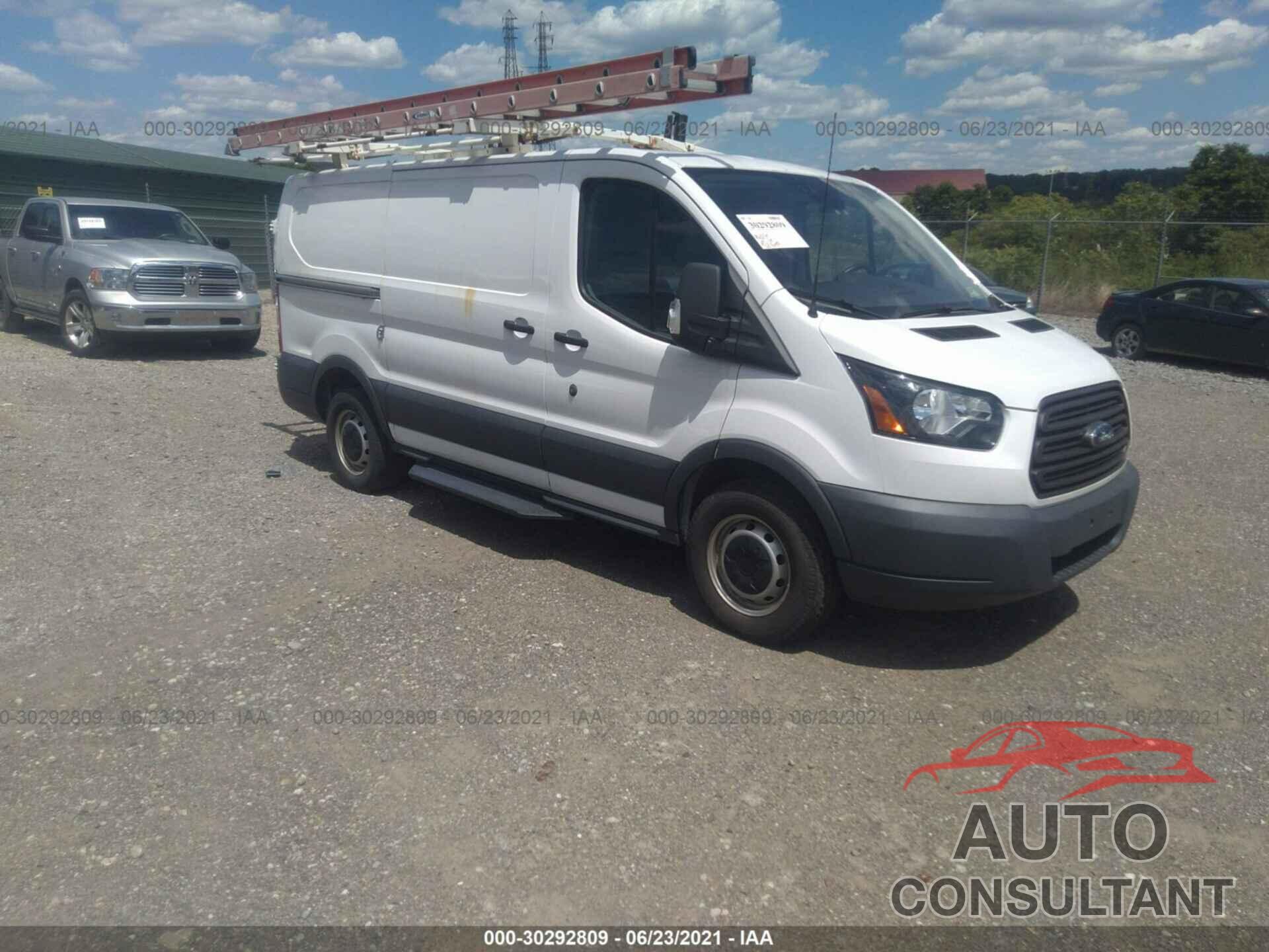 FORD TRANSIT VAN 2017 - 1FTYR1YM9HKA32029