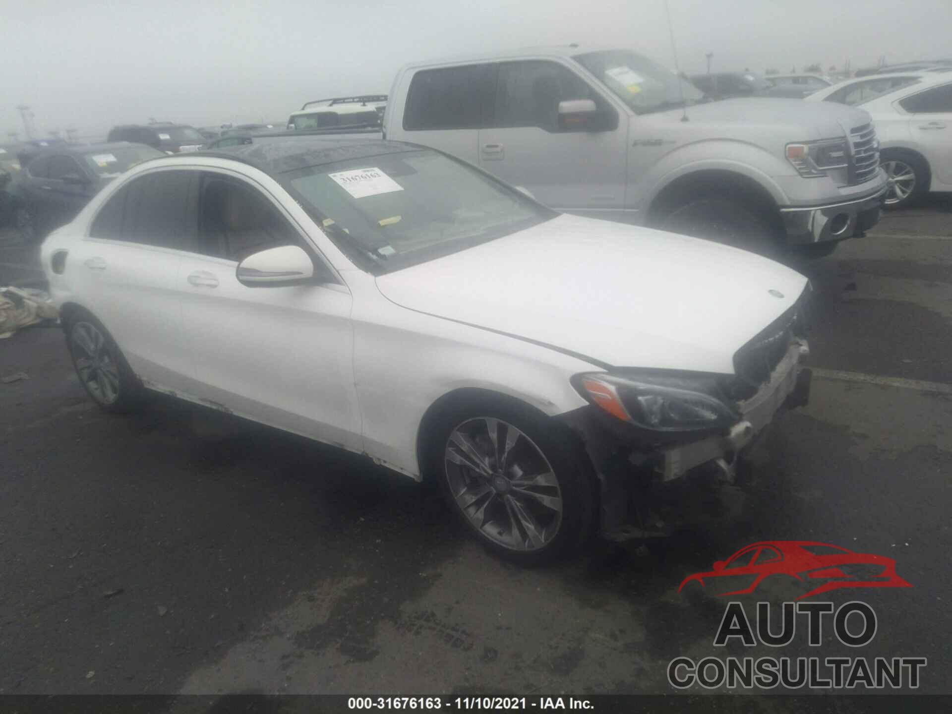 MERCEDES-BENZ C-CLASS 2016 - 55SWF4JB8GU147791