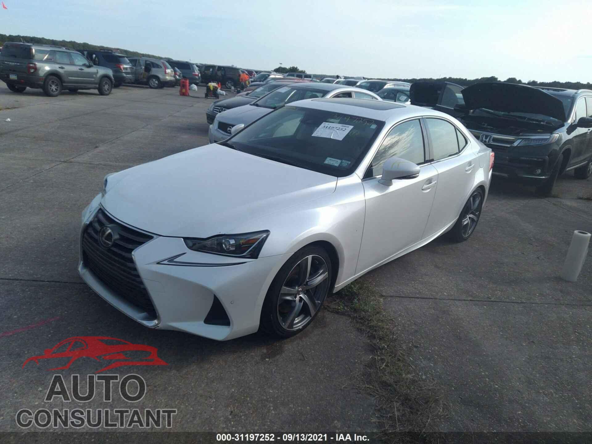 LEXUS IS 2020 - JTHD81F22L5042524