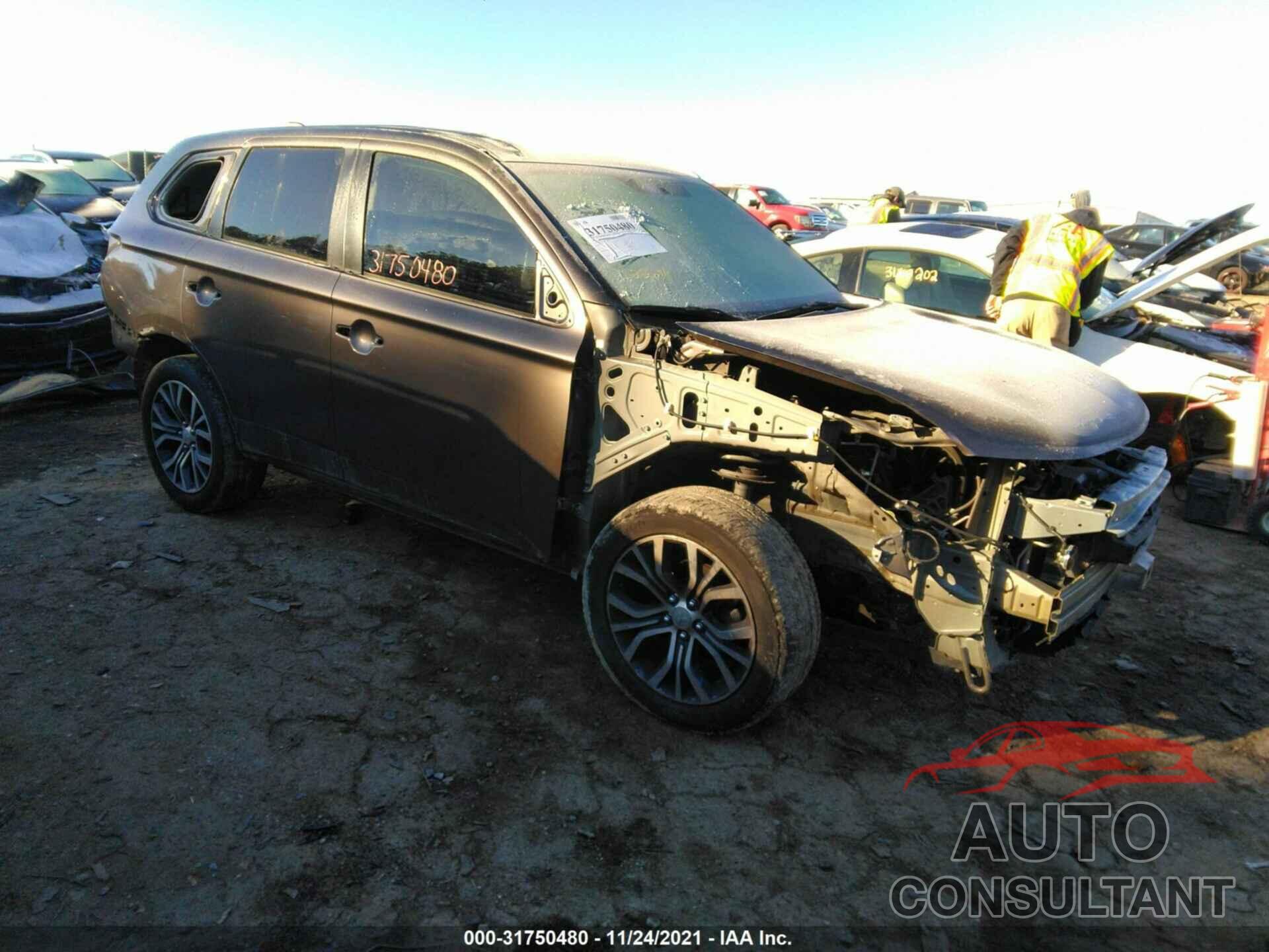 MITSUBISHI OUTLANDER 2017 - JA4AD3A30HZ004862