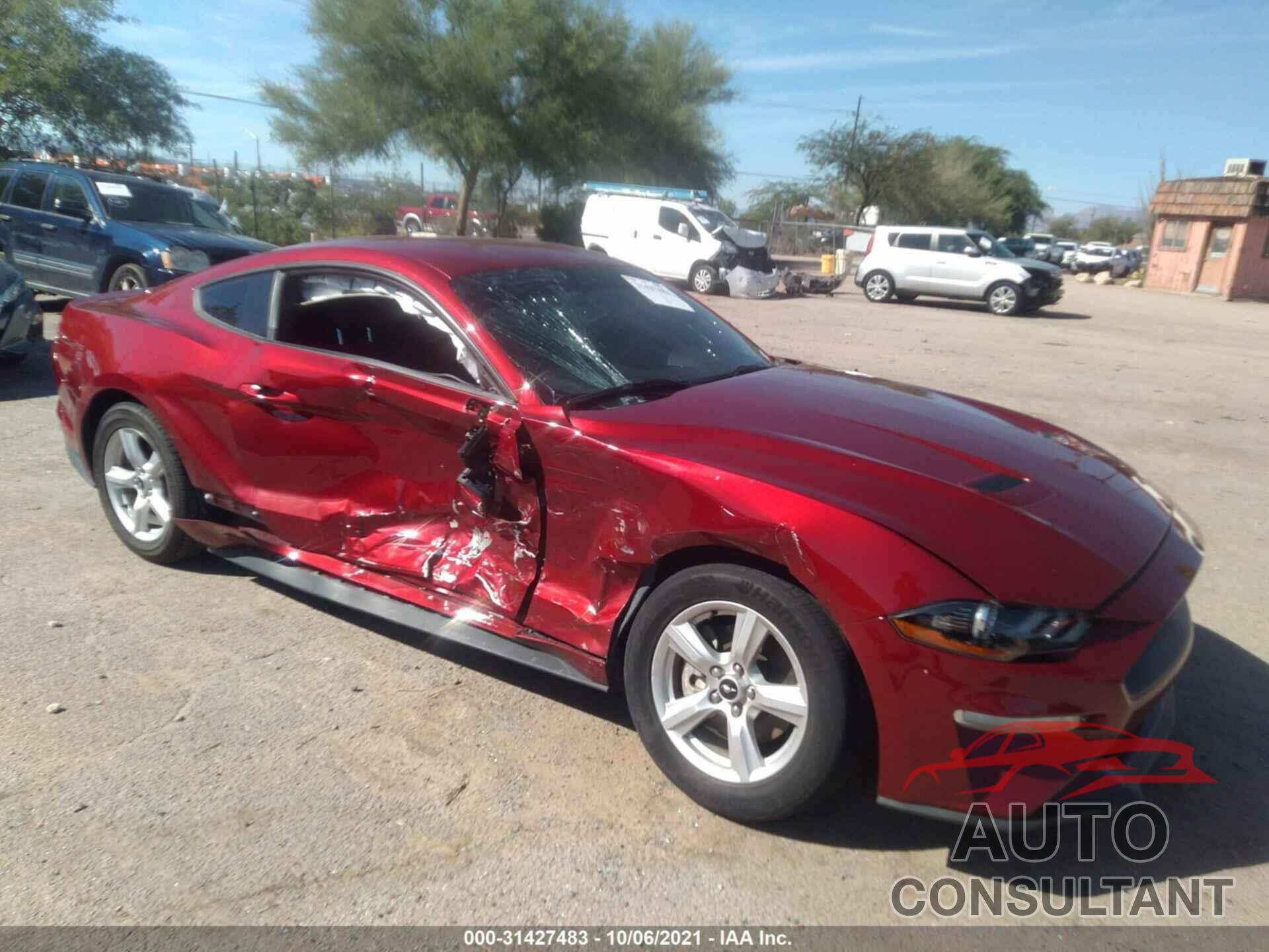 FORD MUSTANG 2018 - 1FA6P8TH2J5117451