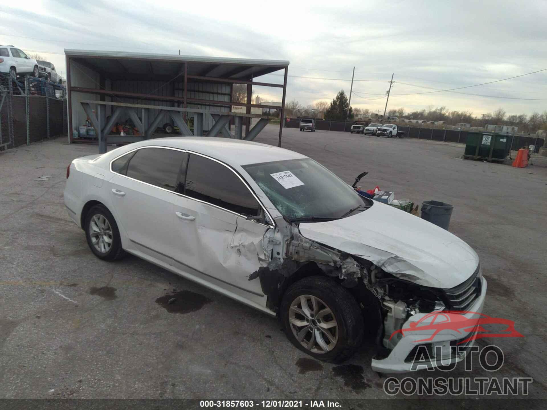 VOLKSWAGEN PASSAT 2016 - 1VWAS7A36GC017486