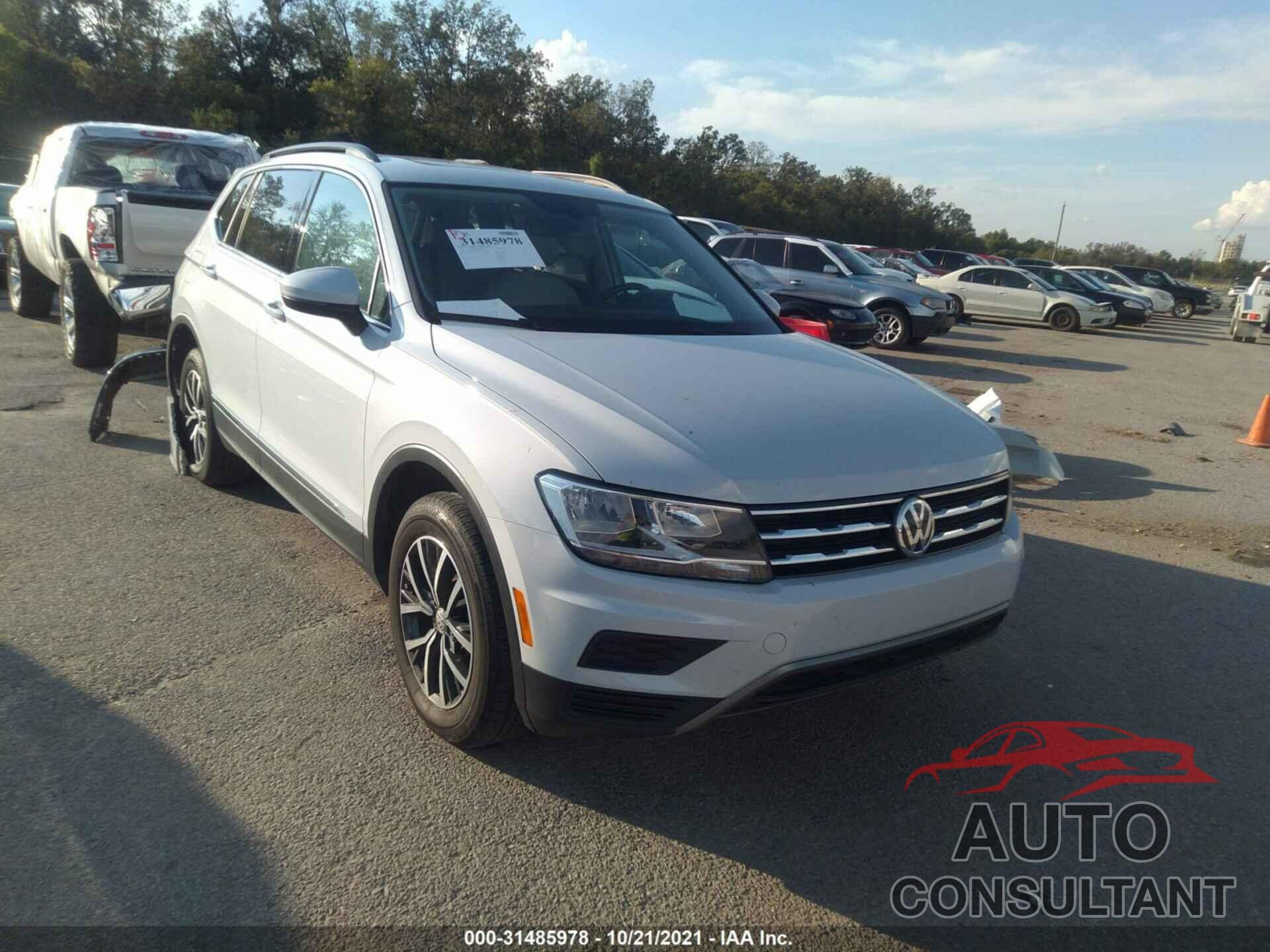 VOLKSWAGEN TIGUAN 2018 - 3VV3B7AX7JM202846