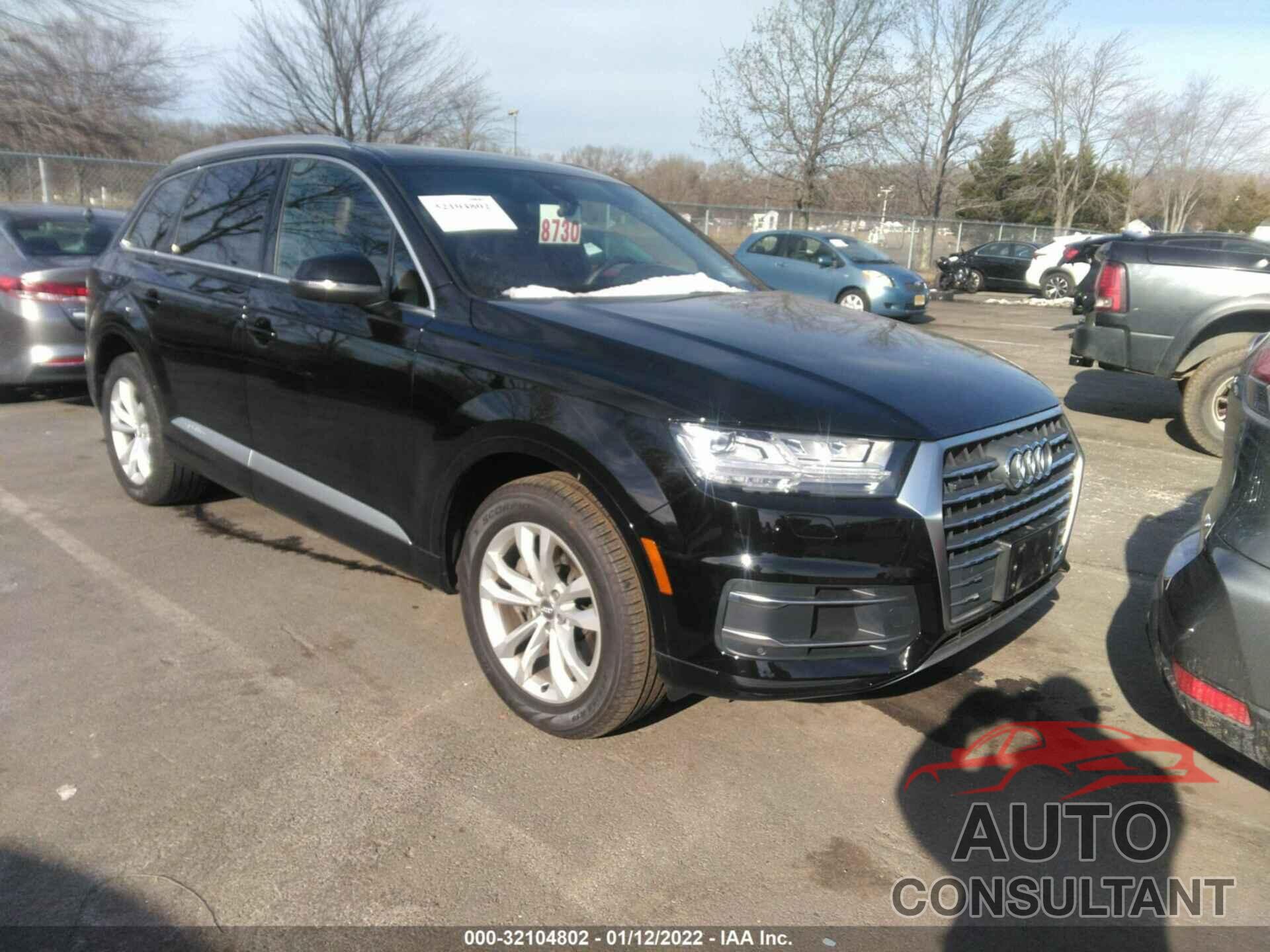 AUDI Q7 2019 - WA1LHAF72KD019428