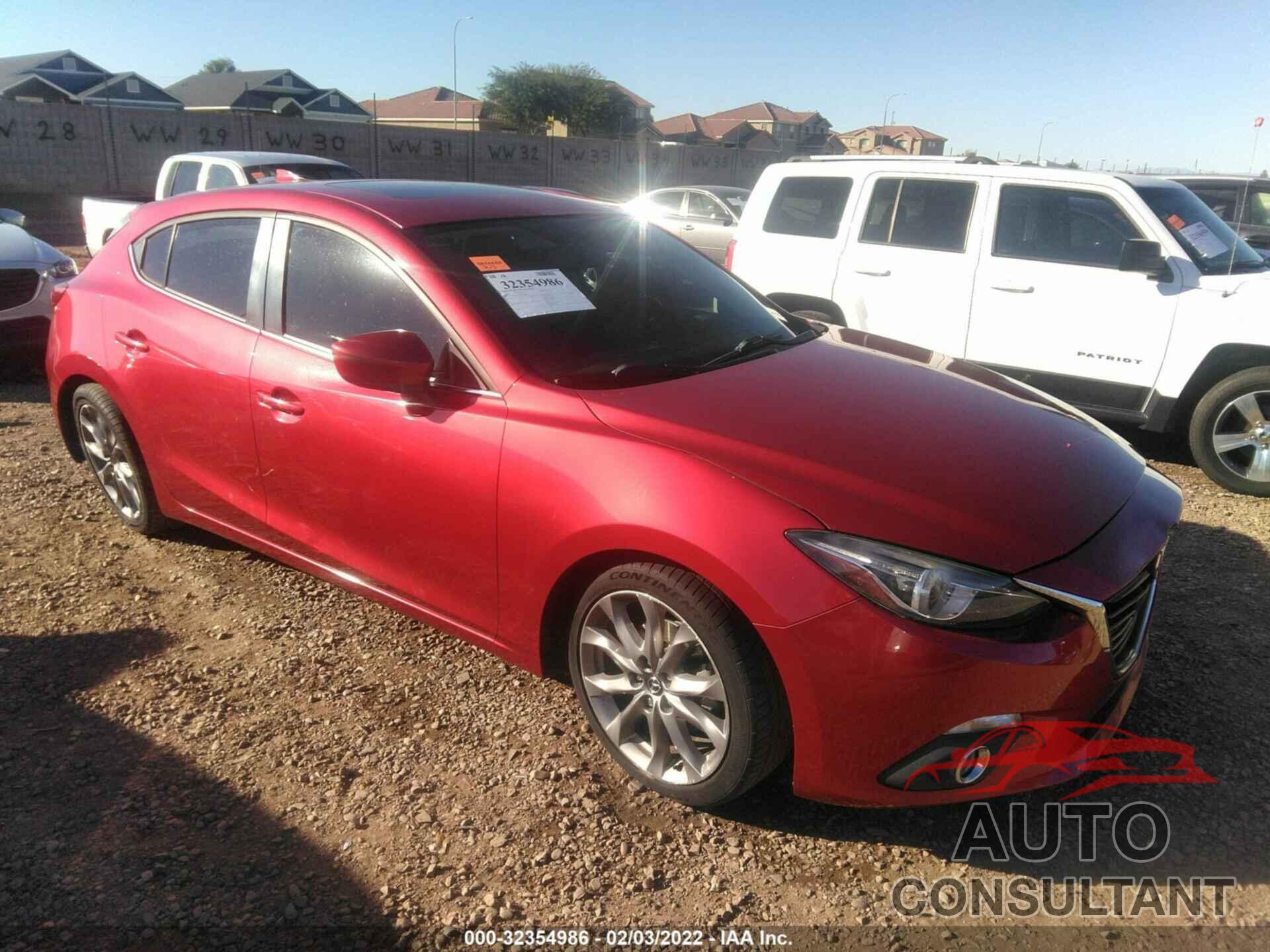 MAZDA MAZDA3 2016 - JM1BM1N30G1354031